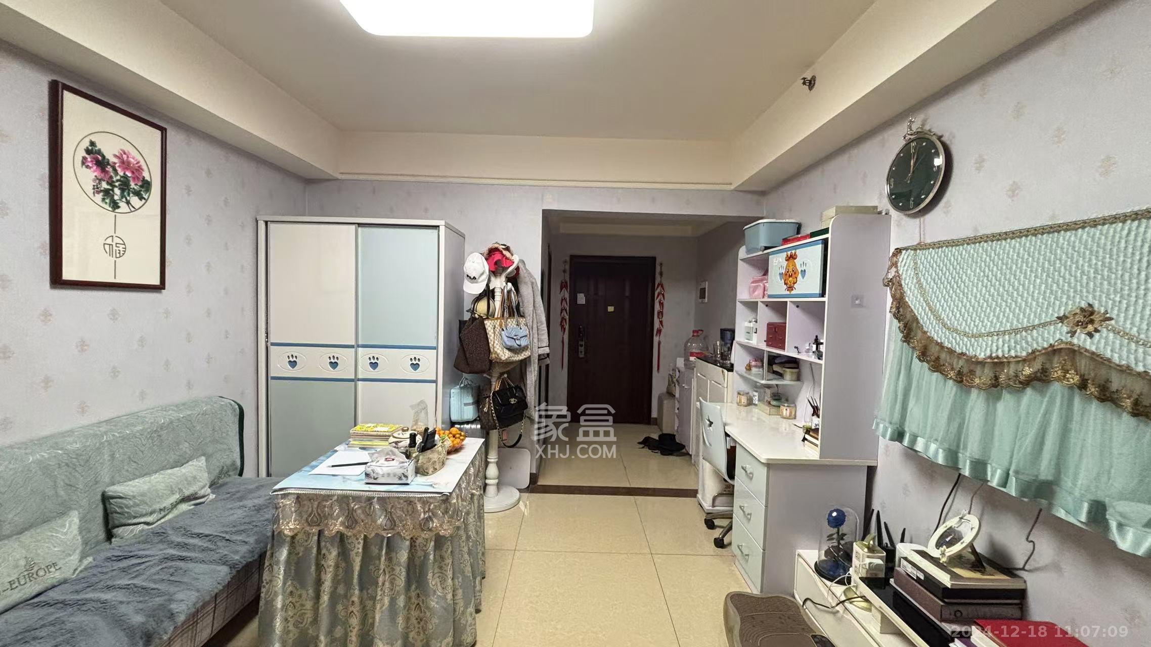 东塘瑞府  1室1厅1卫   1700.00元/月室内图