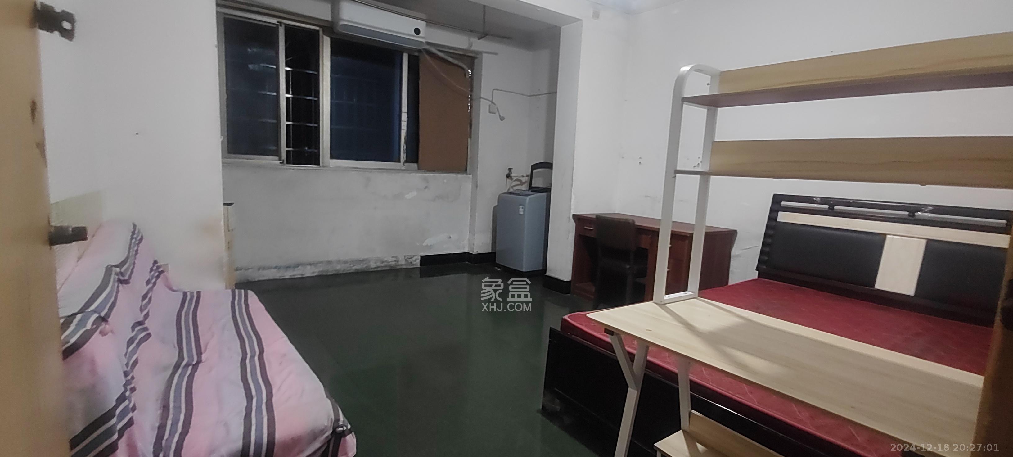 南方宿舍 2室1厅1卫 1500.0元/月 南方宿舍 2室1厅1卫 1500.0元/月室内图