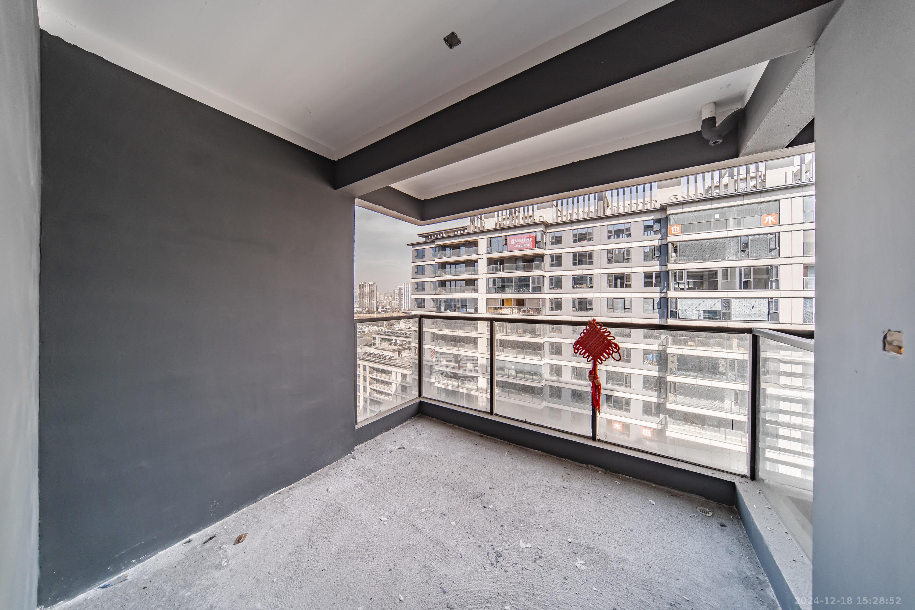 城发恒伟洋湖映2009 1室0厅0卫 2500.0元/月 城发恒伟洋湖映2009 1室0厅0卫 2500.0元/月室内图