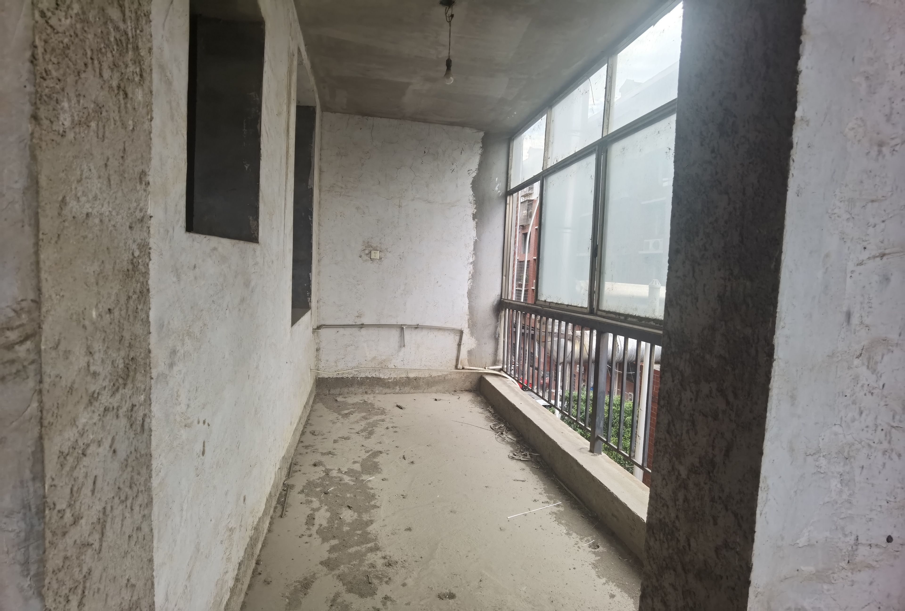 王府井 5室2厅3卫 58.8万 王府井 5室2厅3卫 58.8万客厅