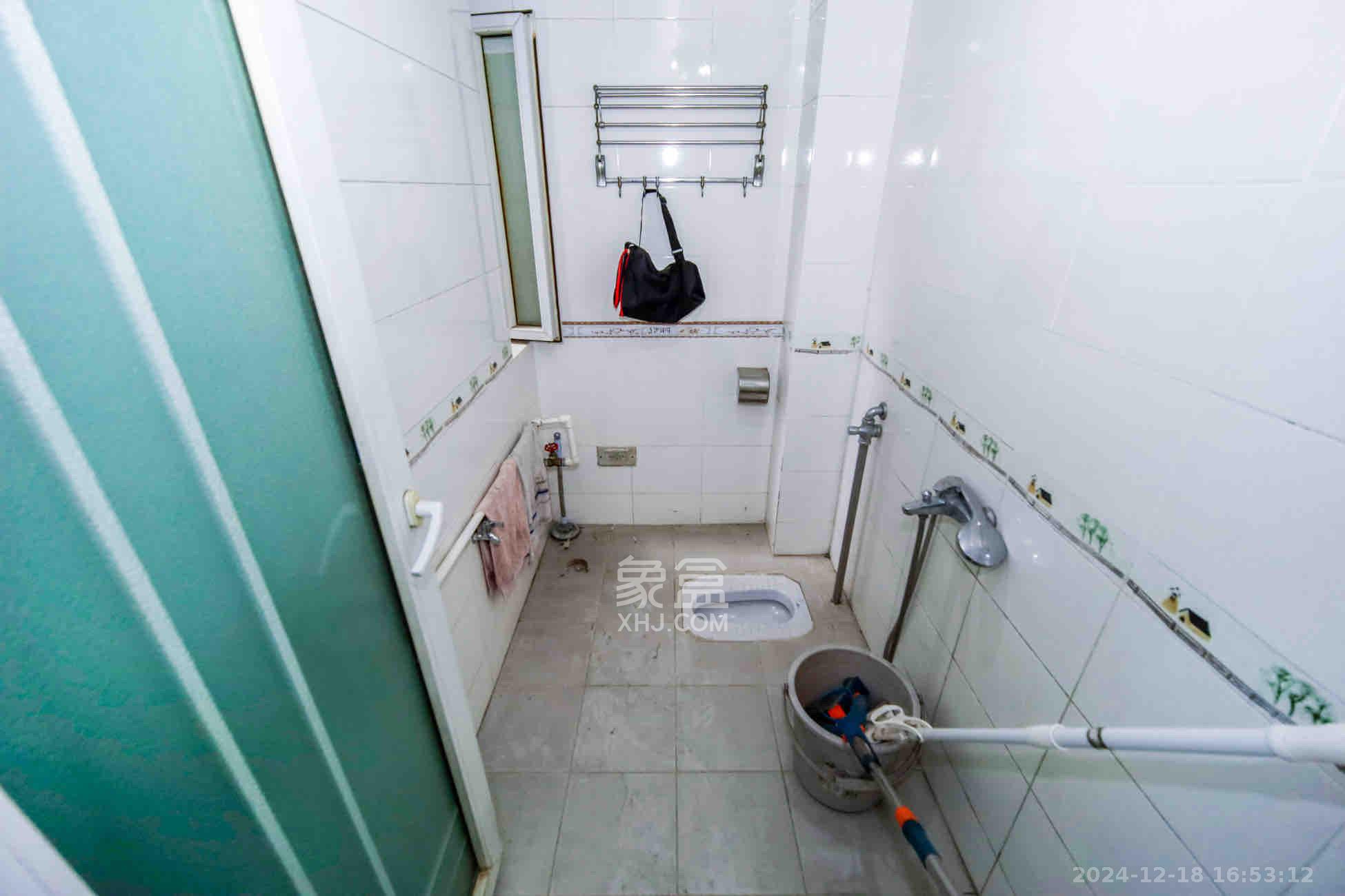 德馨园  2室2厅1卫    1500.0元/月 德馨园  2室2厅1卫    1500.0元/月室内图