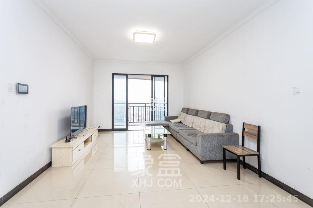 名家翡翠花园 3室2厅2卫 1800.0元/月 名家翡翠花园 3室2厅2卫 1800.0元/月室内图