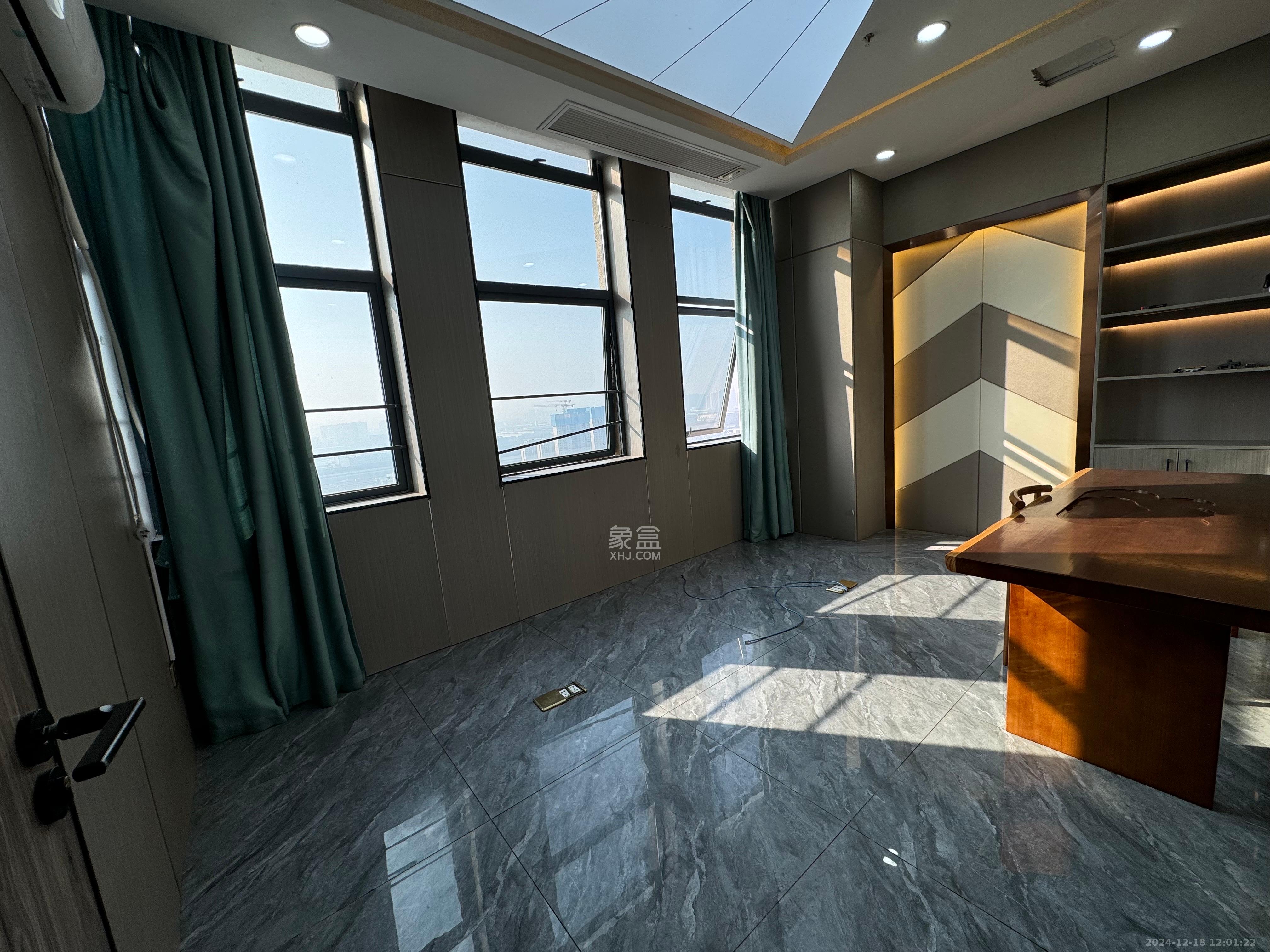 华润置地广场二期 1室1厅0卫 10000.0元/月 华润置地广场二期 1室1厅0卫 10000.0元/月室内图