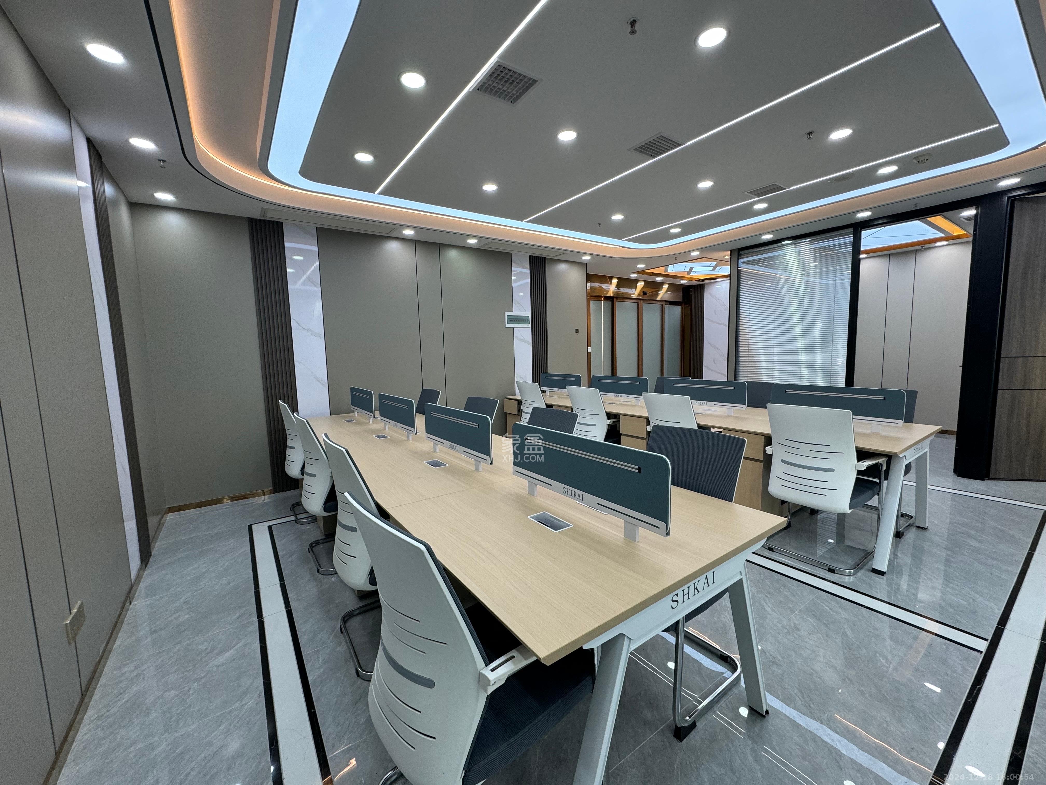 望新锦璨商业中心  1室1厅0卫    9800.0元/月 望新锦璨商业中心  1室1厅0卫    9800.0元/月室内图1