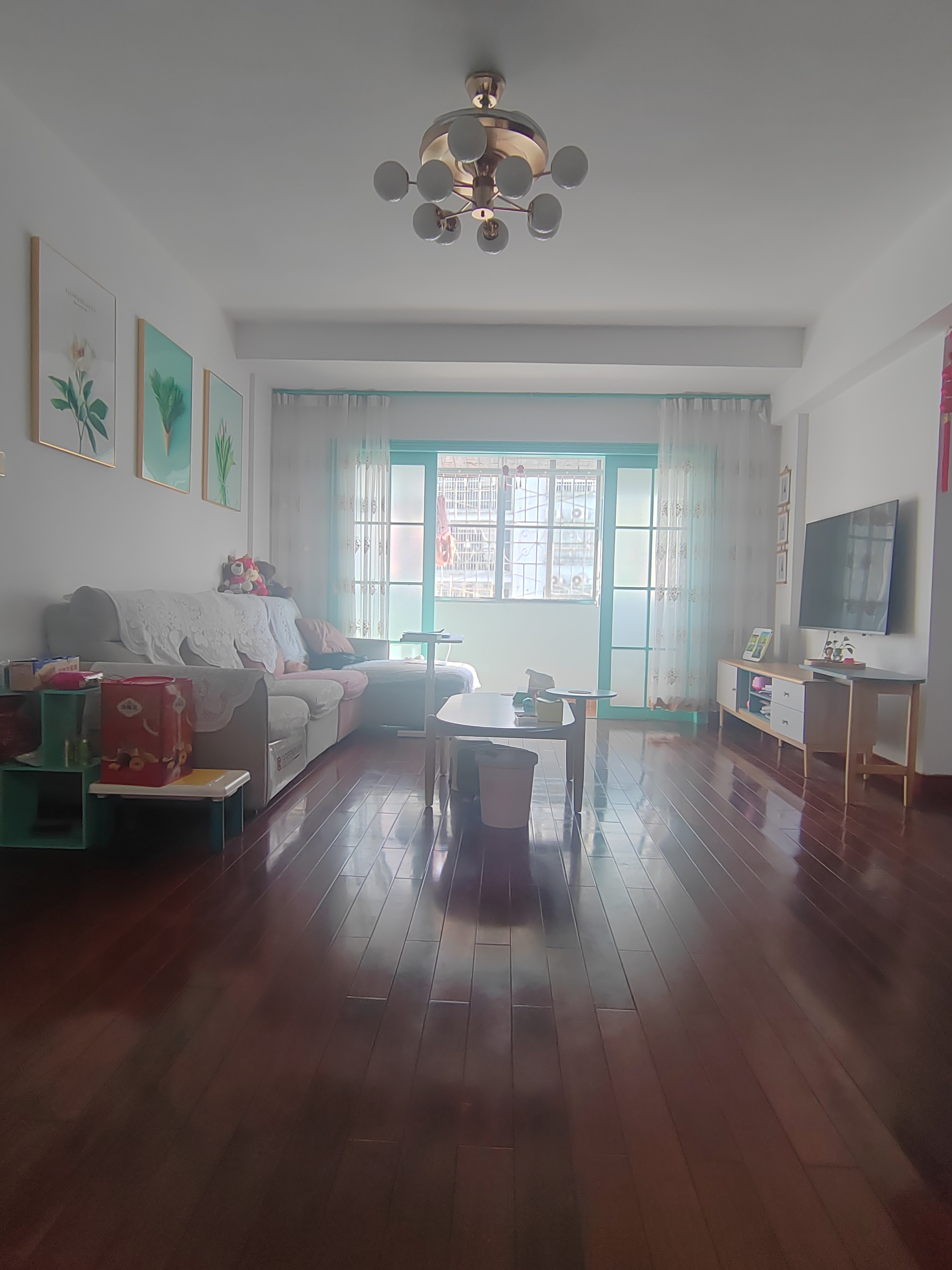 金桃苑 3室2厅1卫 143.0万 金桃苑 3室2厅1卫 143.0万客厅