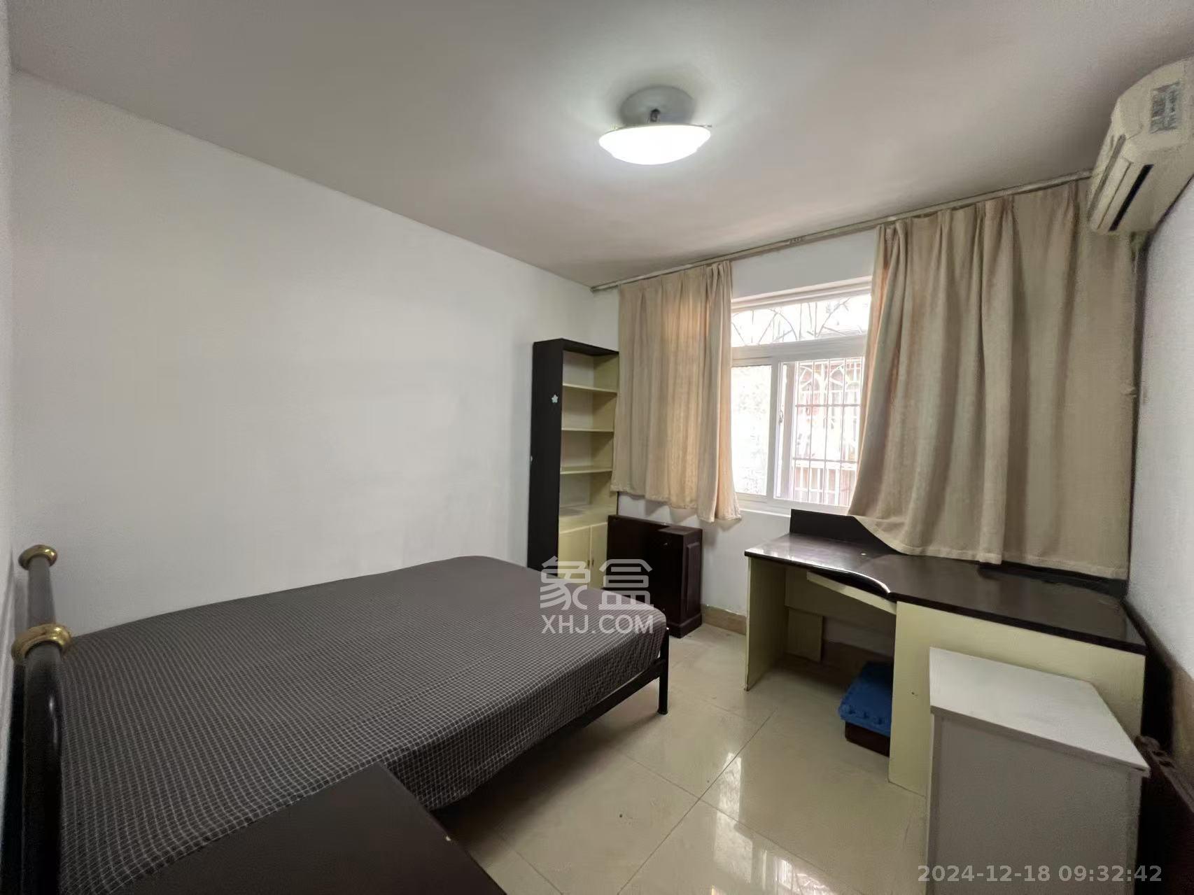 姚正街商住楼  3室1厅1卫    3200.0元/月 姚正街商住楼  3室1厅1卫    3200.0元/月室内图