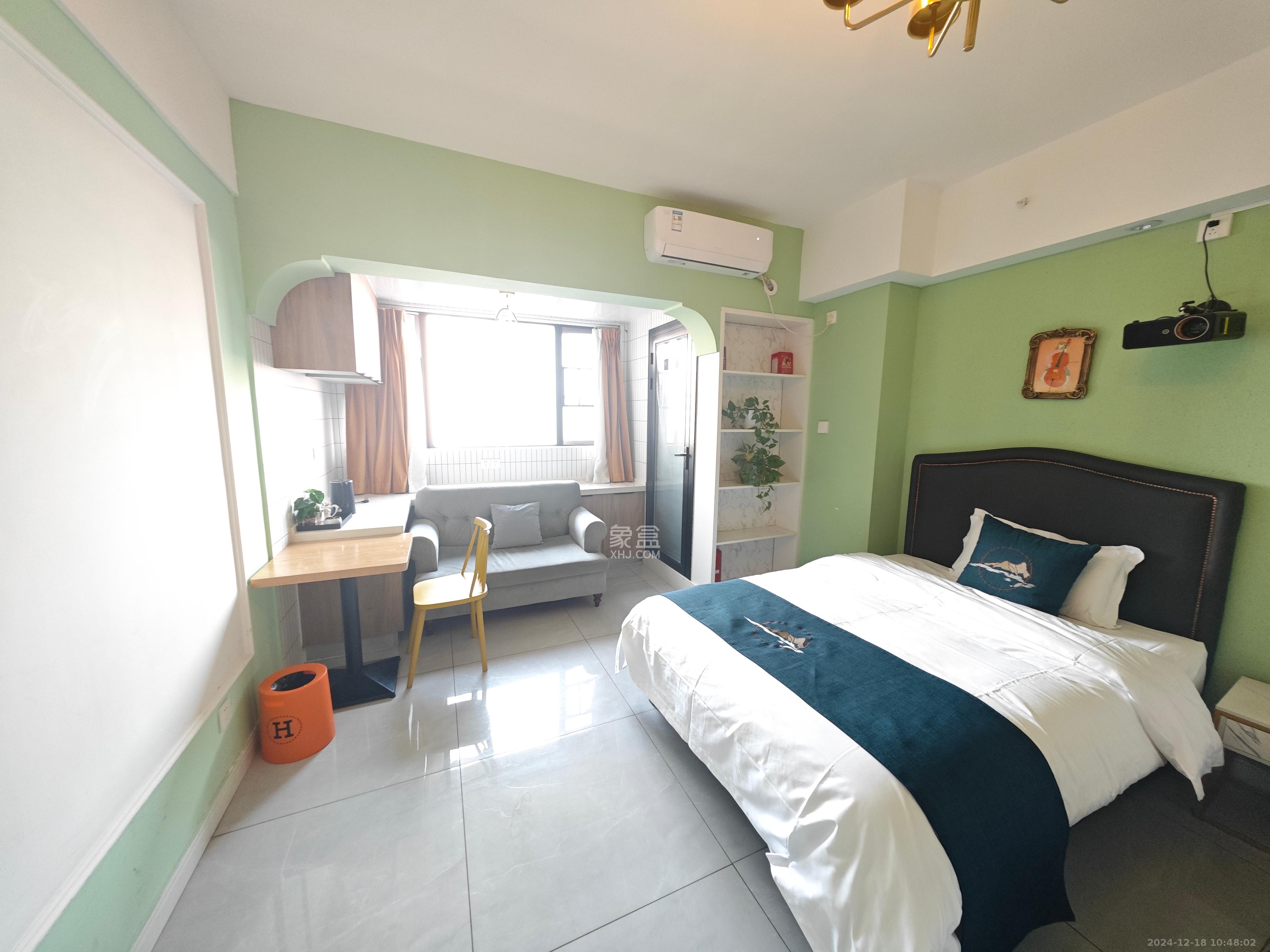 东友星座  1室1厅1卫    1900.0元/月室内图