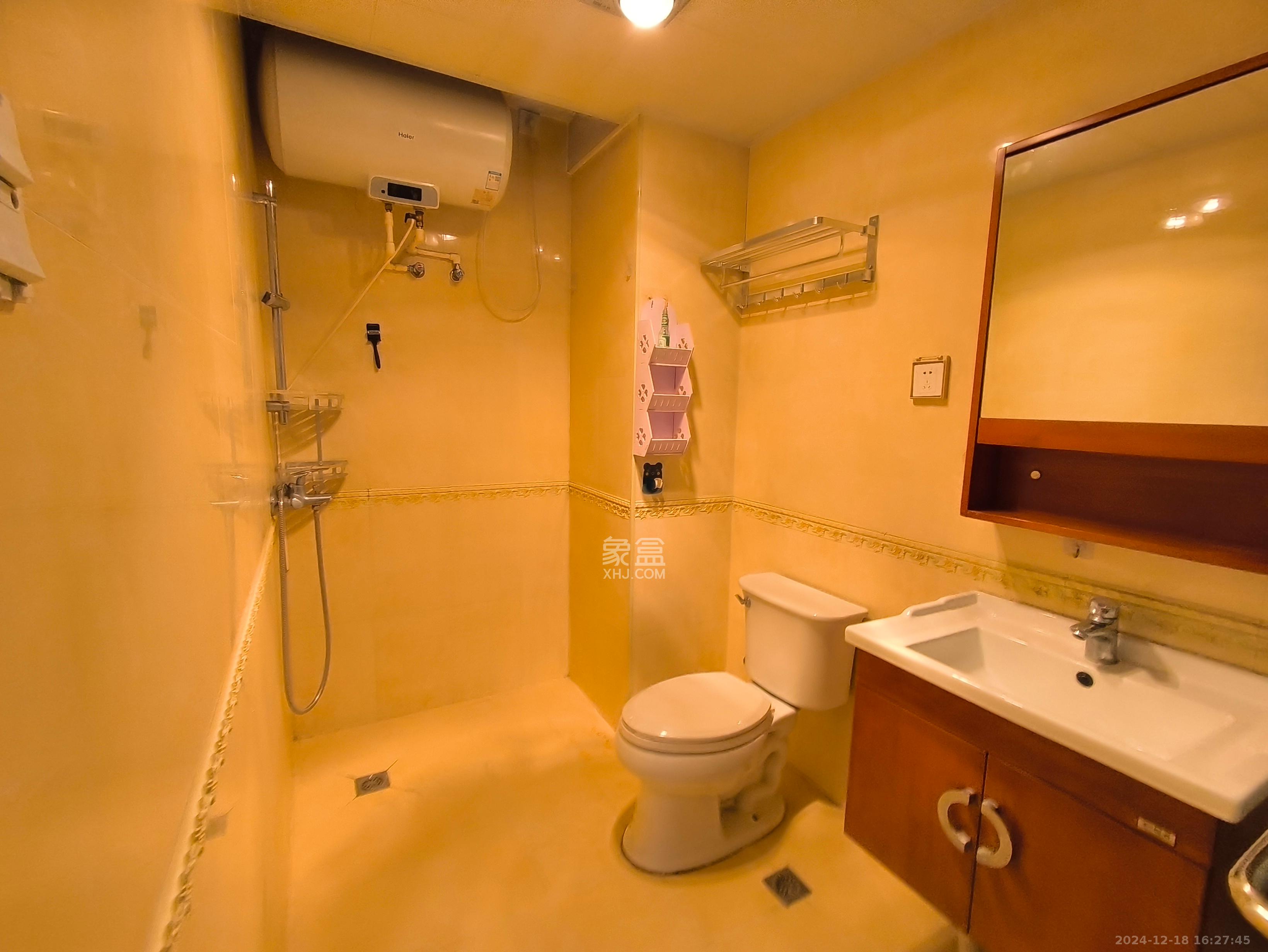 环宇天地、中海地产(中信城市广场二期) 1室0厅1卫 1200.0元/月 环宇天地、中海地产(中信城市广场二期) 1室0厅1卫 1200.0元/月室内图