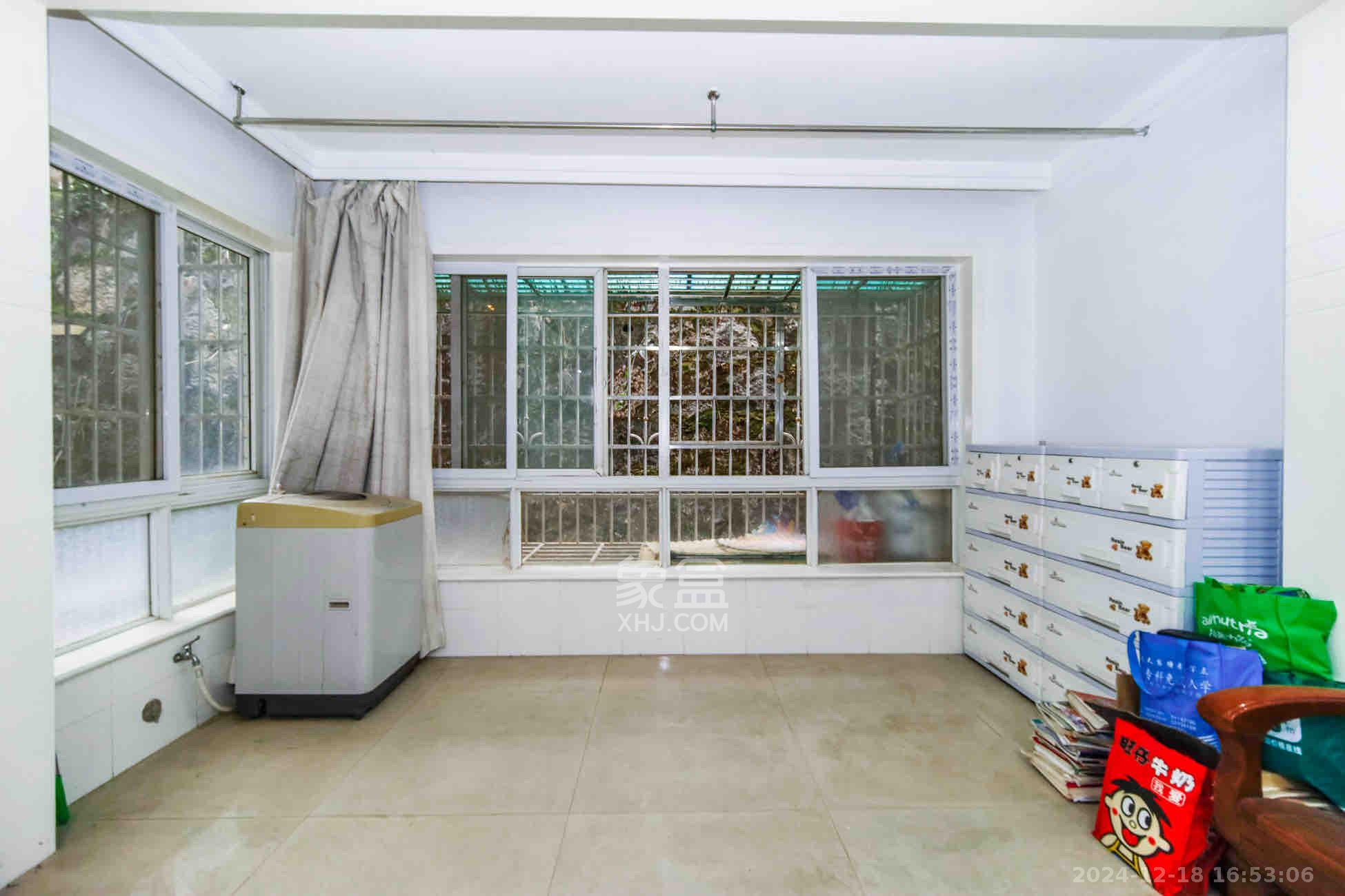 德馨园  2室2厅1卫    1500.0元/月 德馨园  2室2厅1卫    1500.0元/月室内图