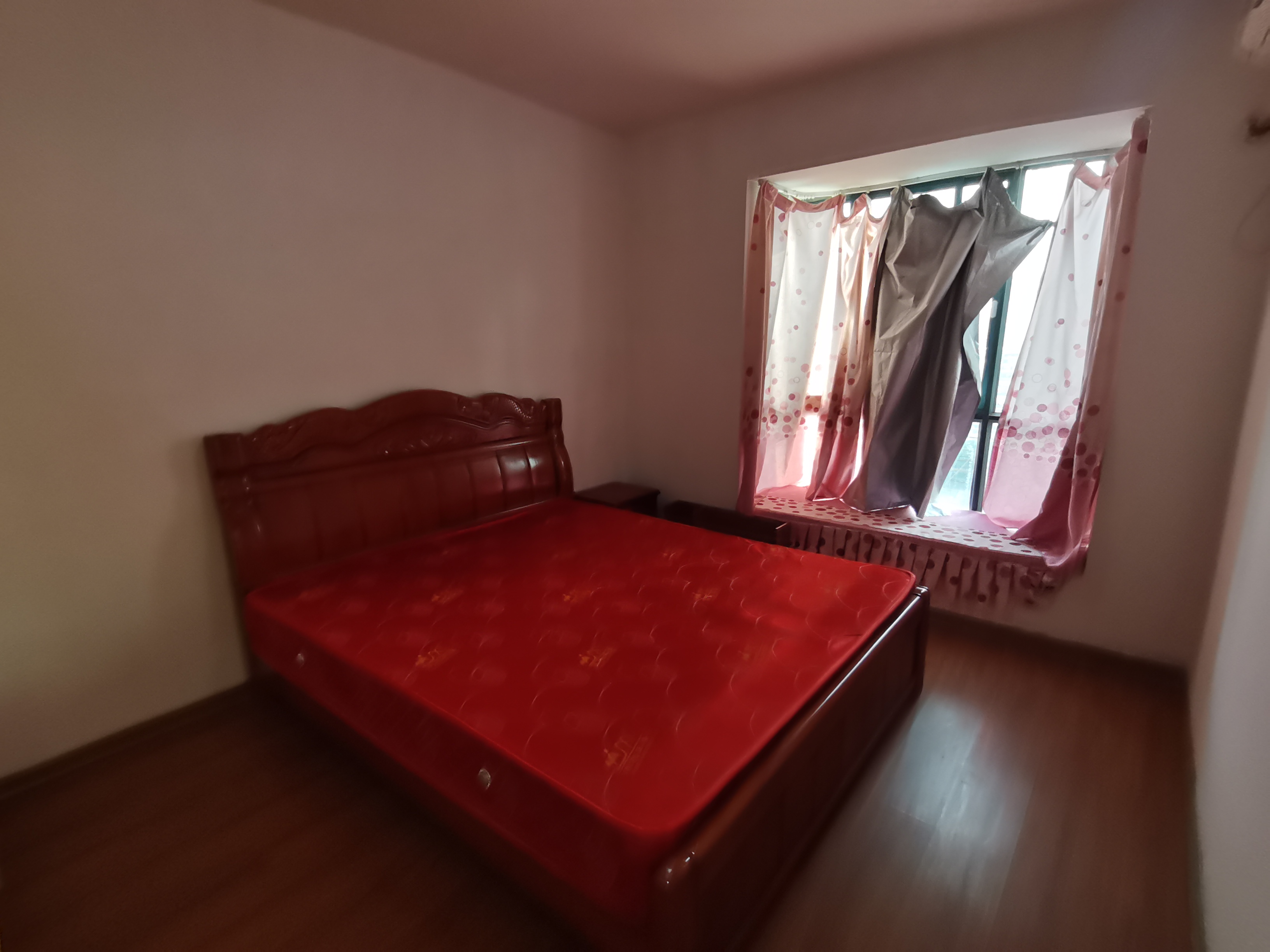 兰贵园 2室2厅1卫 1600.0元/月 兰贵园 2室2厅1卫 1600.0元/月户型图