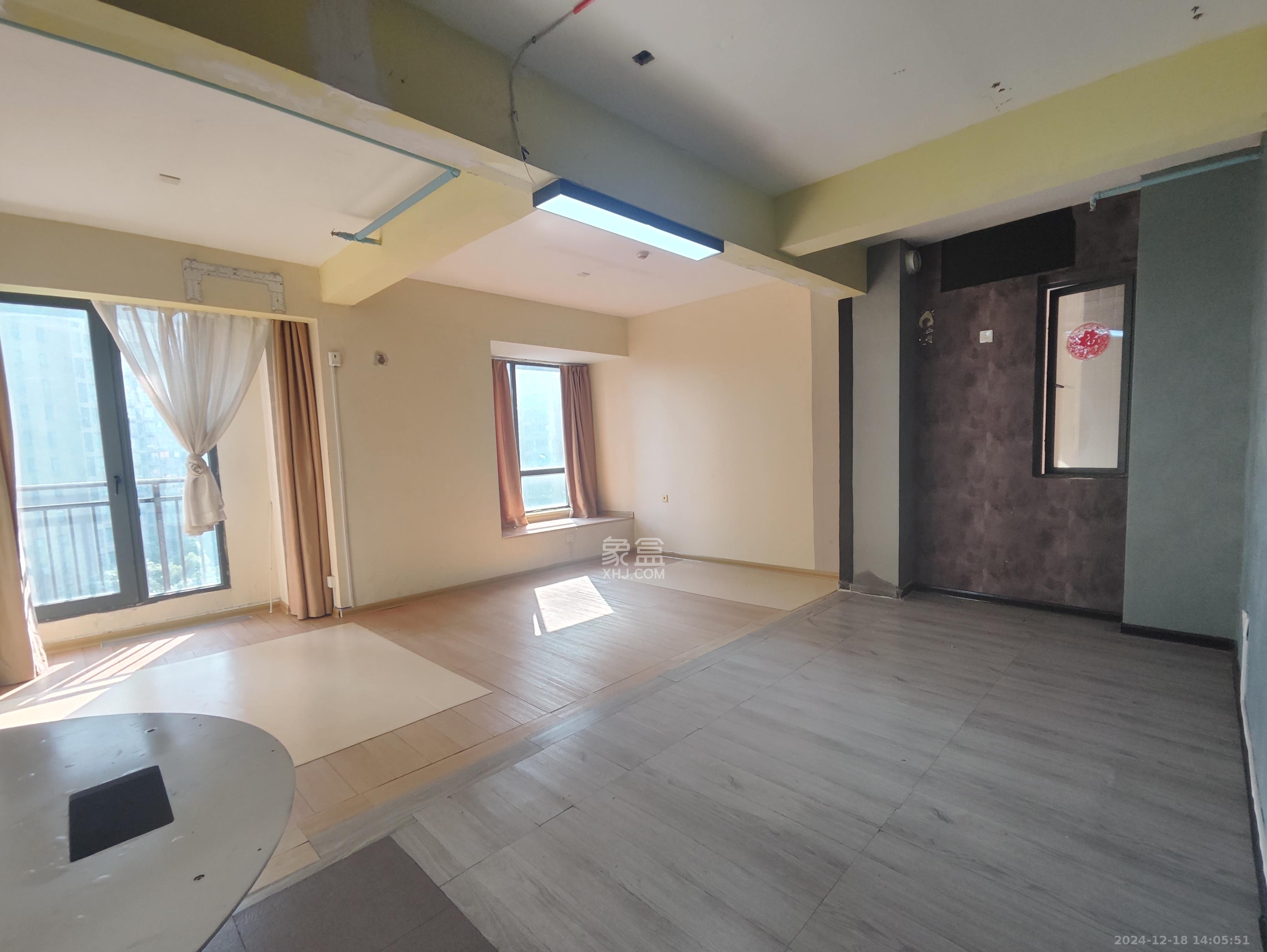 万博汇 1室1厅1卫 1800.0元/月 万博汇 1室1厅1卫 1800.0元/月室内图