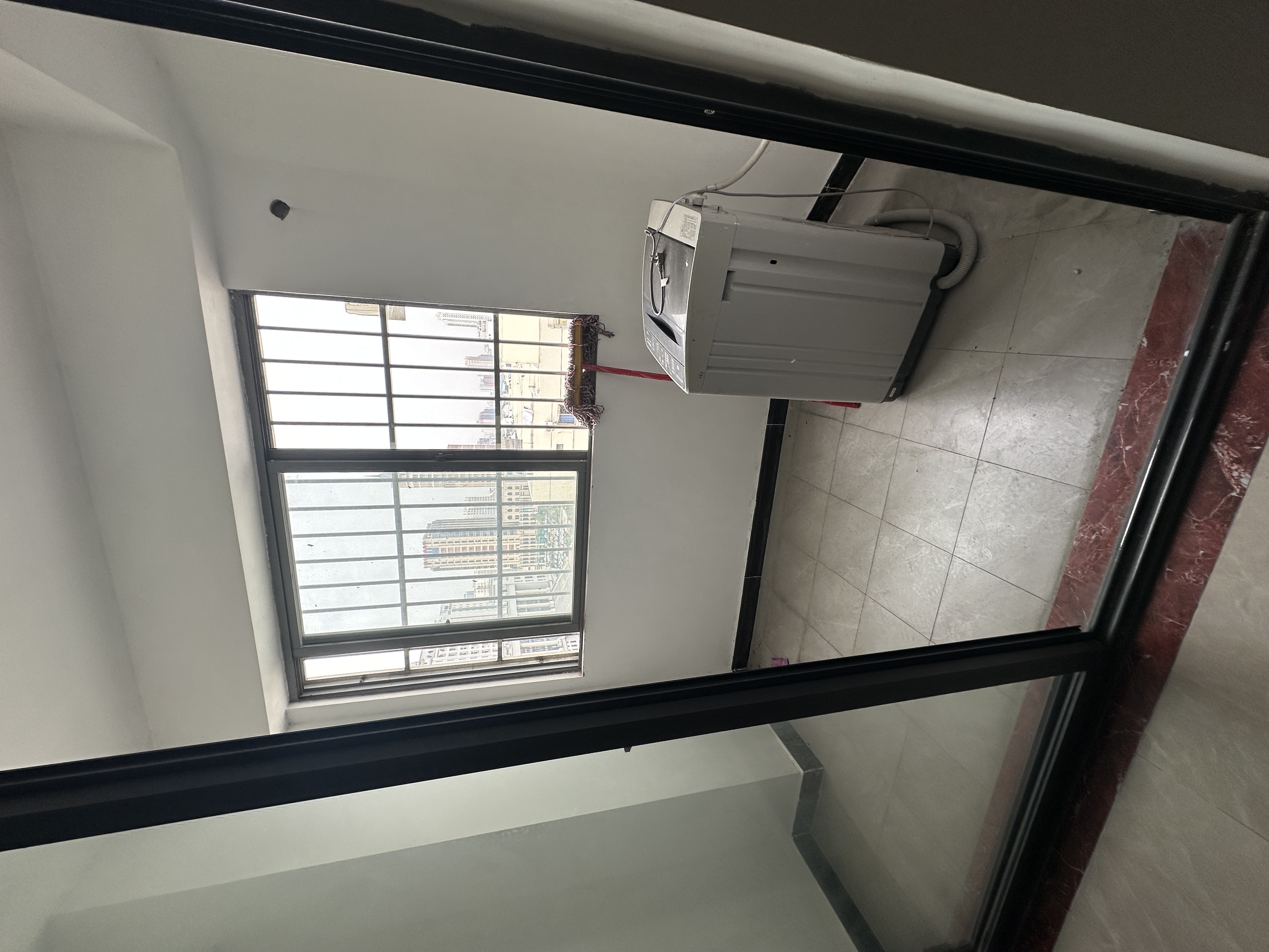 金山小区 3室2厅2卫 127.0万 金山小区 3室2厅2卫 127.0万阳台