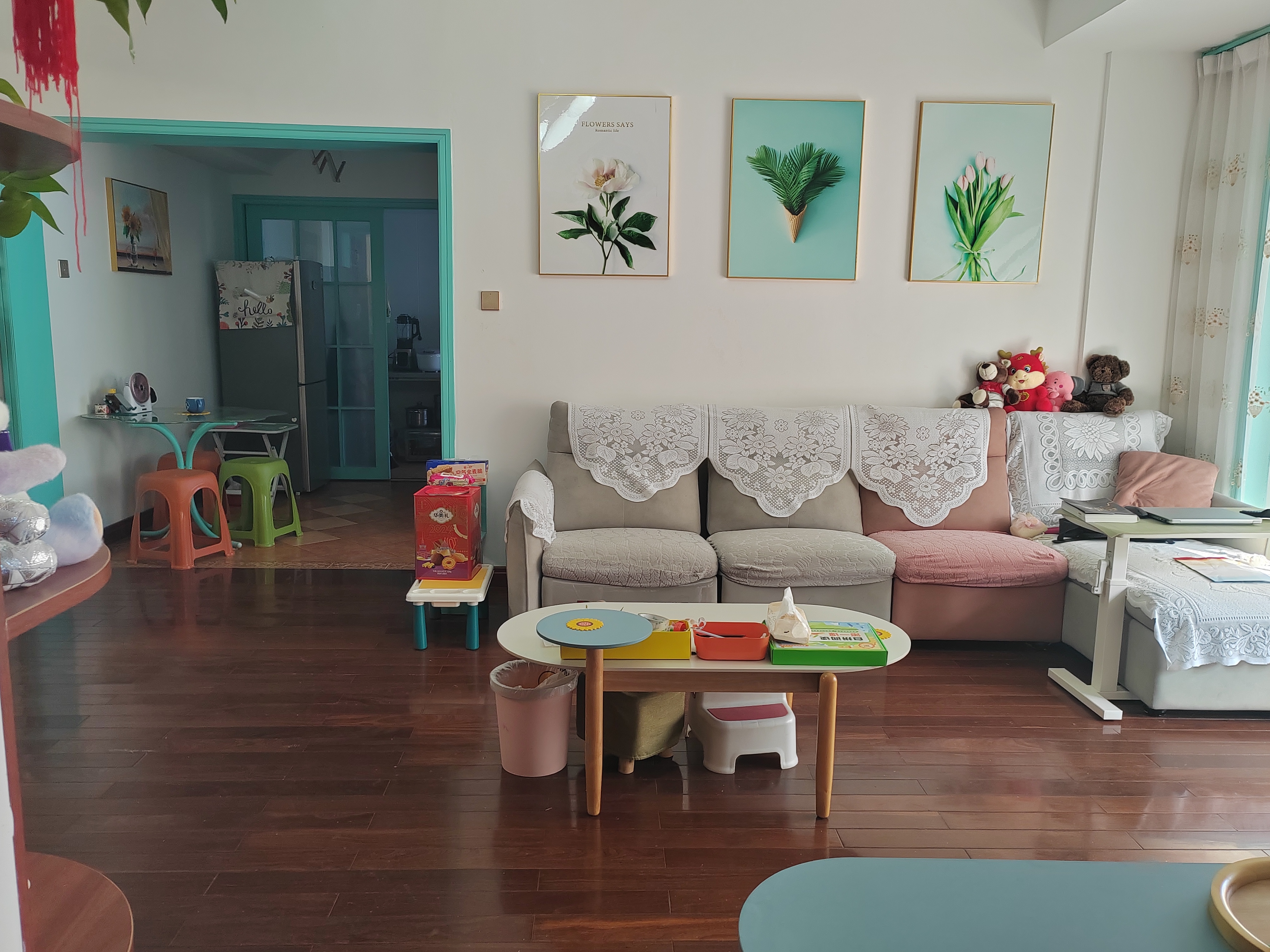 金桃苑 3室2厅1卫 143.0万 金桃苑 3室2厅1卫 143.0万客厅