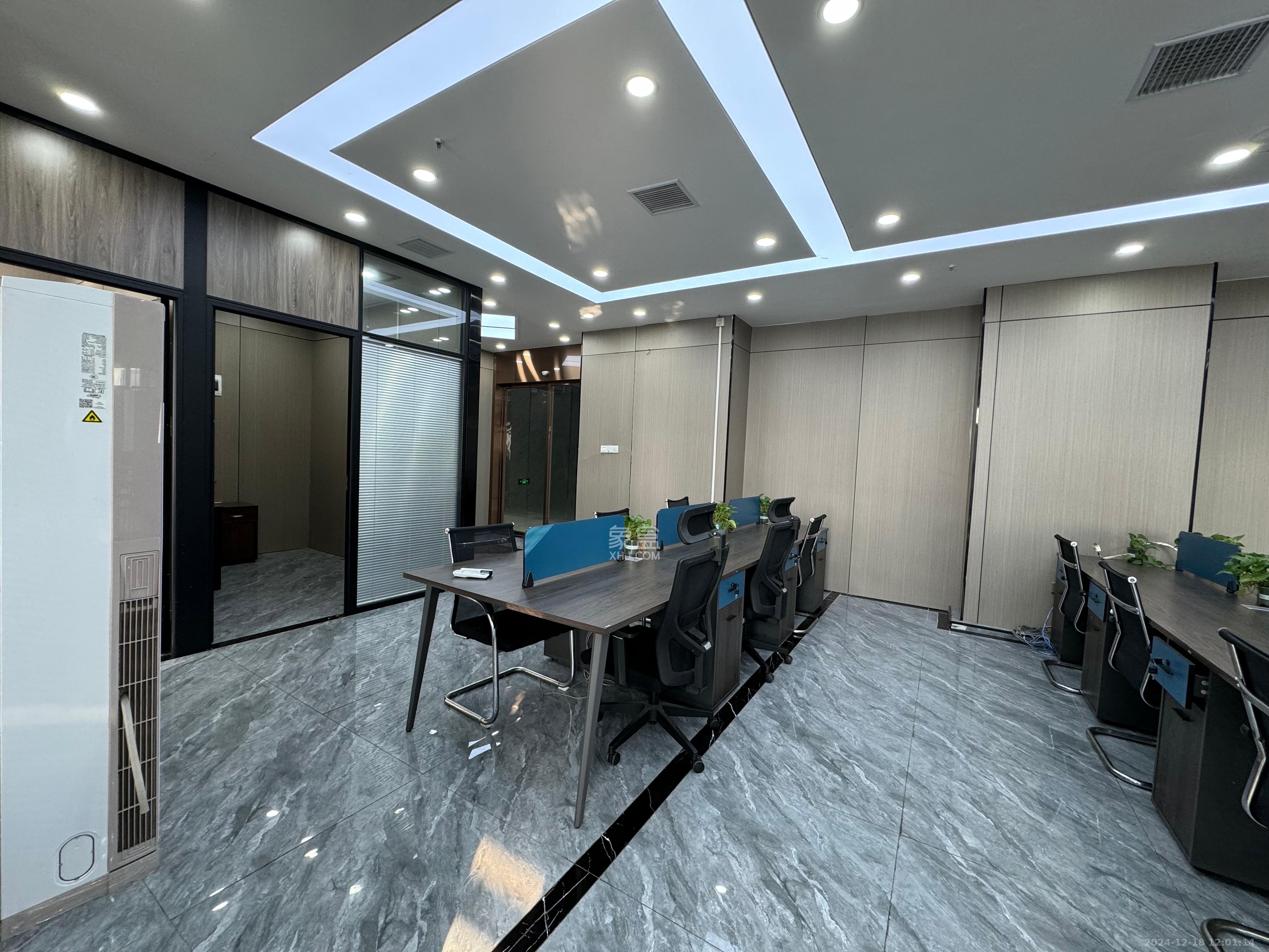 华润置地广场二期 1室1厅0卫 10000.0元/月 华润置地广场二期 1室1厅0卫 10000.0元/月室内图