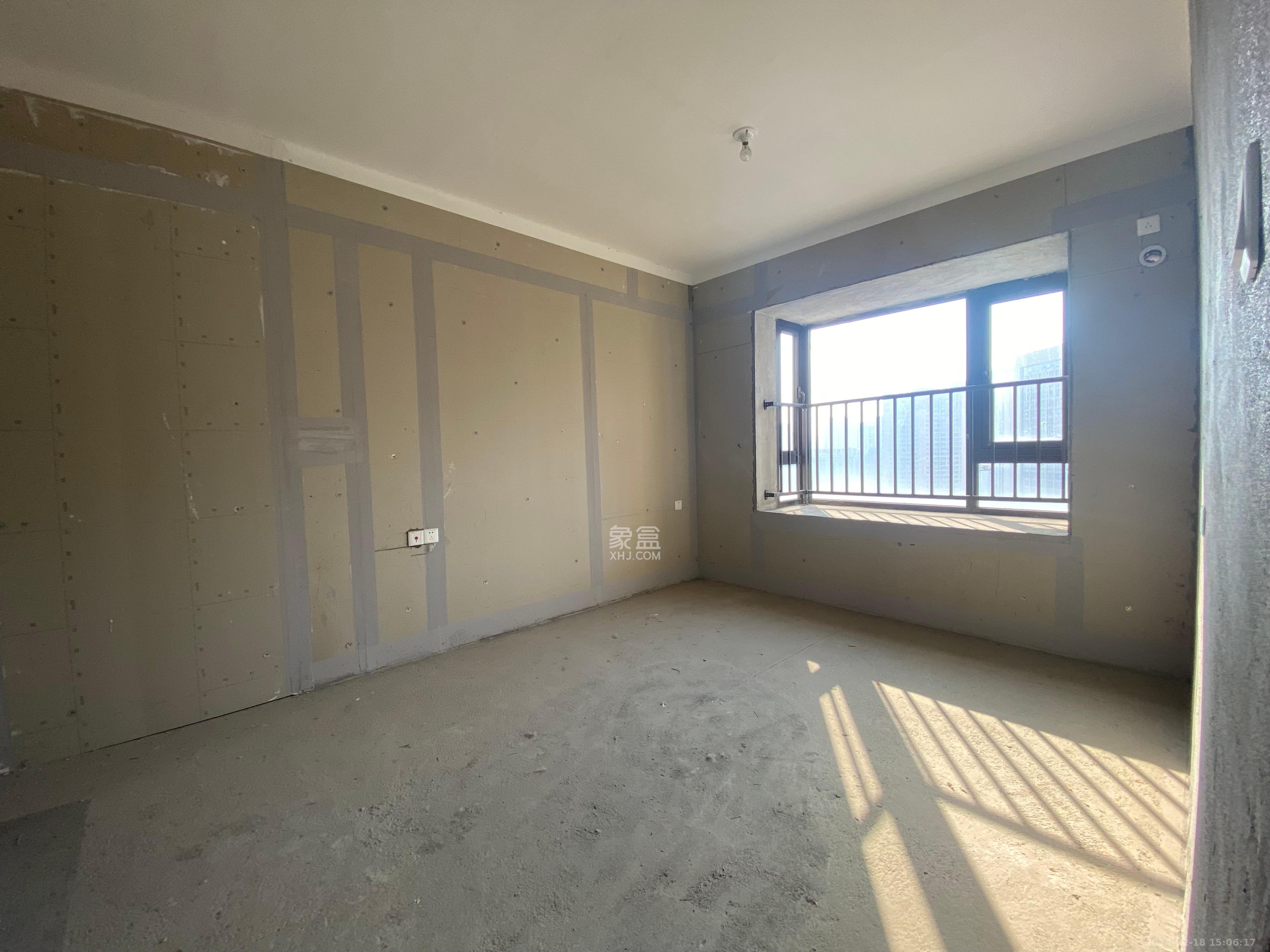 保利大都汇一期、二期 4室2厅2卫 1500.0元/月 保利大都汇一期、二期 4室2厅2卫 1500.0元/月室内图