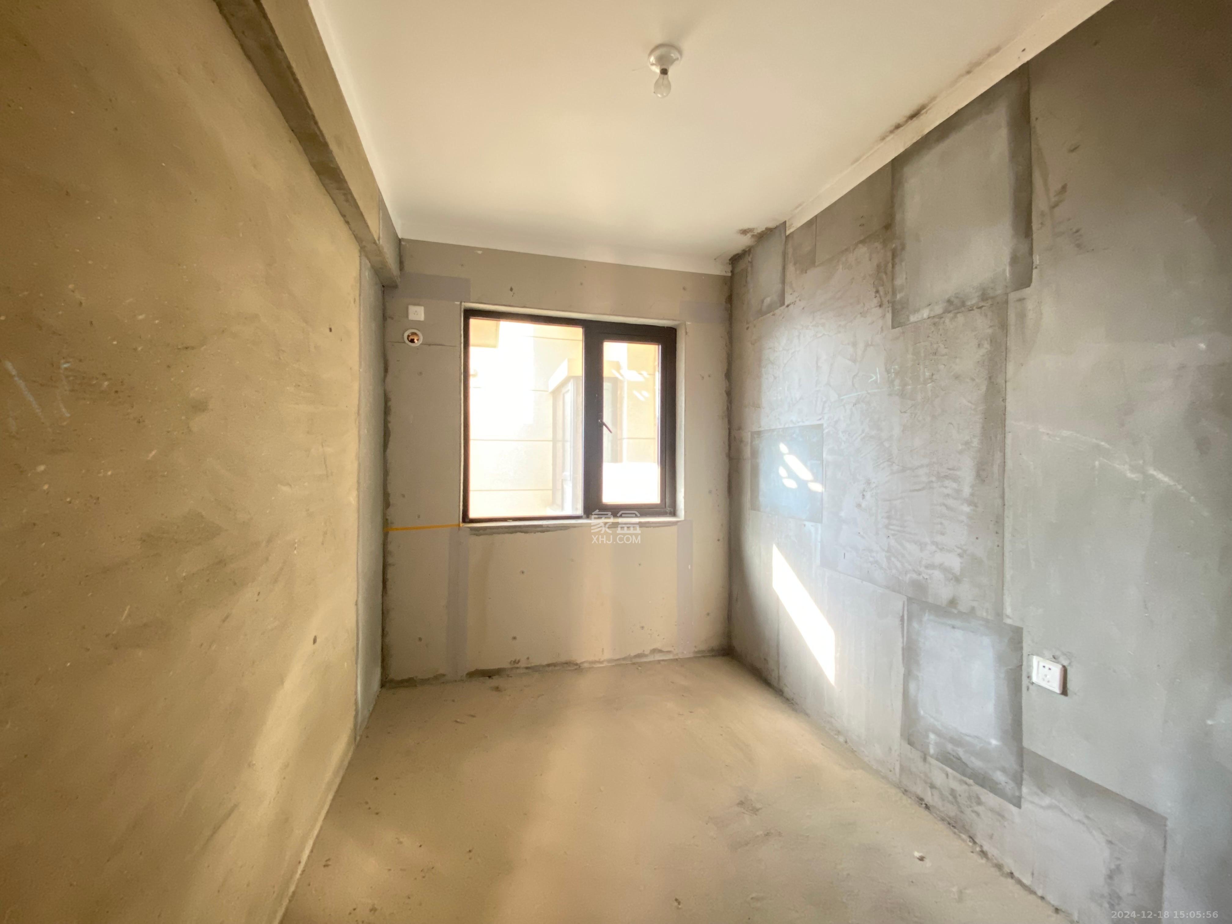 保利大都汇一期、二期 4室2厅2卫 1500.0元/月 保利大都汇一期、二期 4室2厅2卫 1500.0元/月室内图