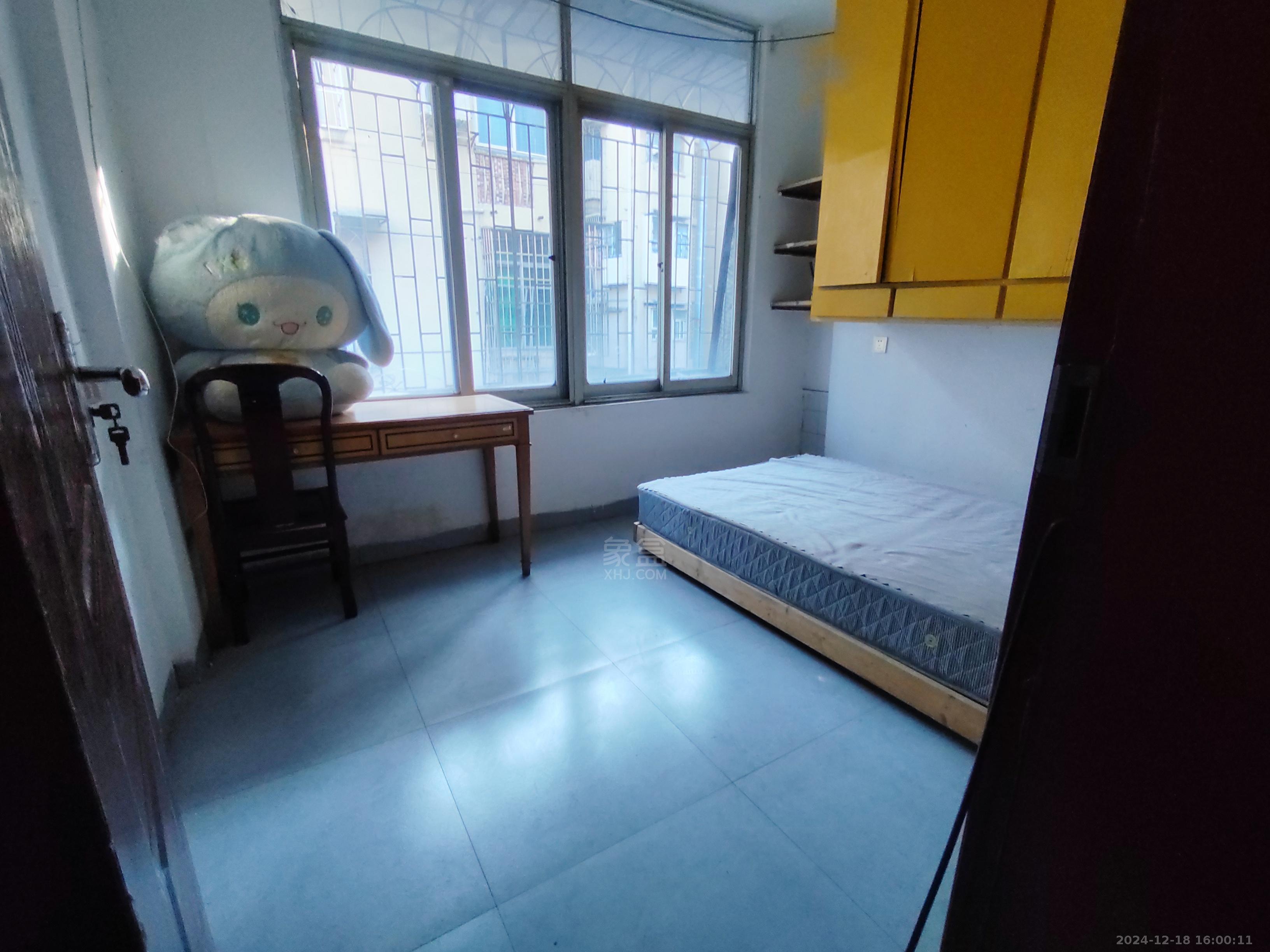 何家坳  2室1厅1卫    1000.0元/月 何家坳  2室1厅1卫    1000.0元/月室内图