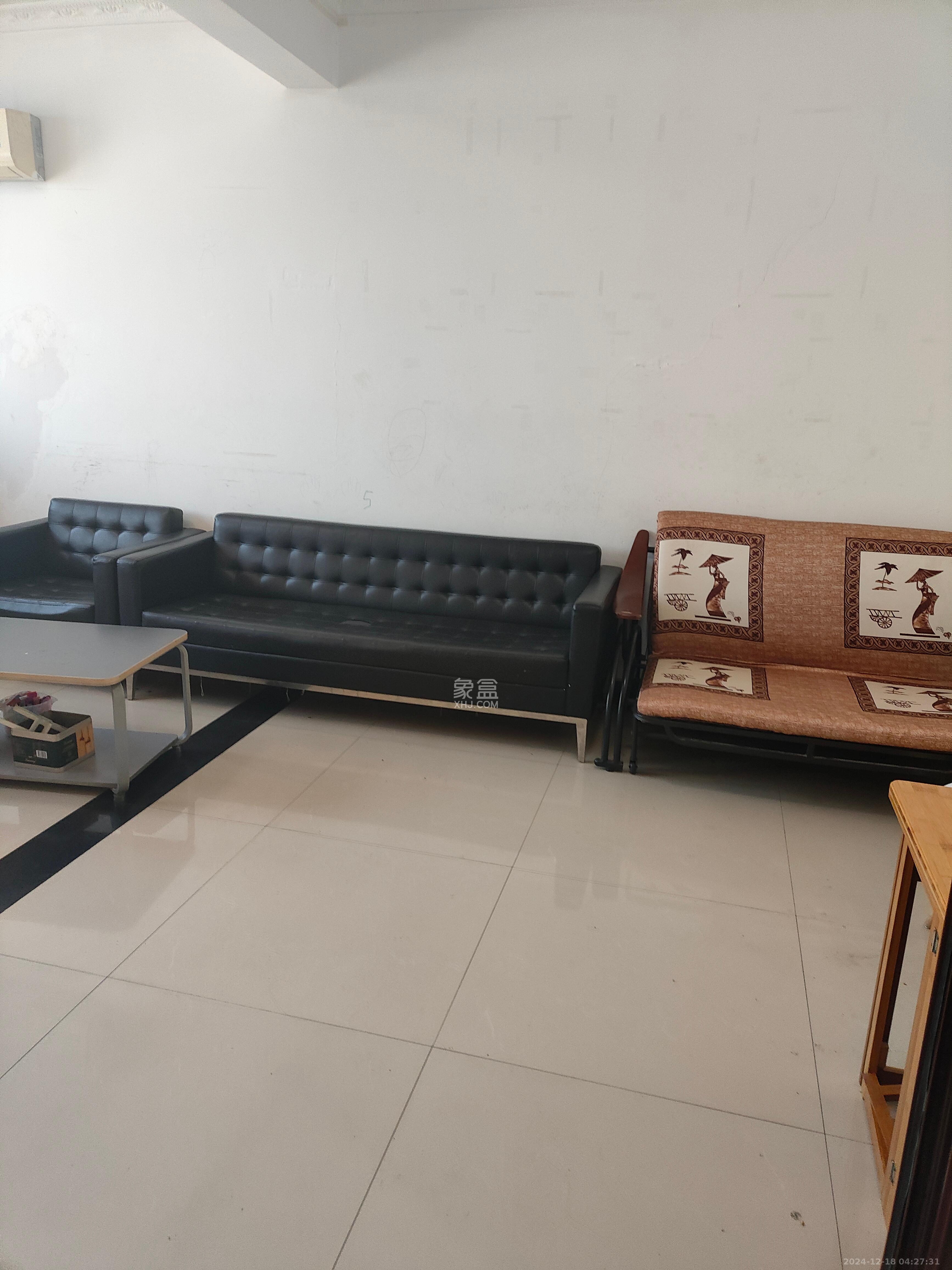 红星国际星城 1室1厅1卫 1700.0元/月 红星国际星城 1室1厅1卫 1700.0元/月室内图