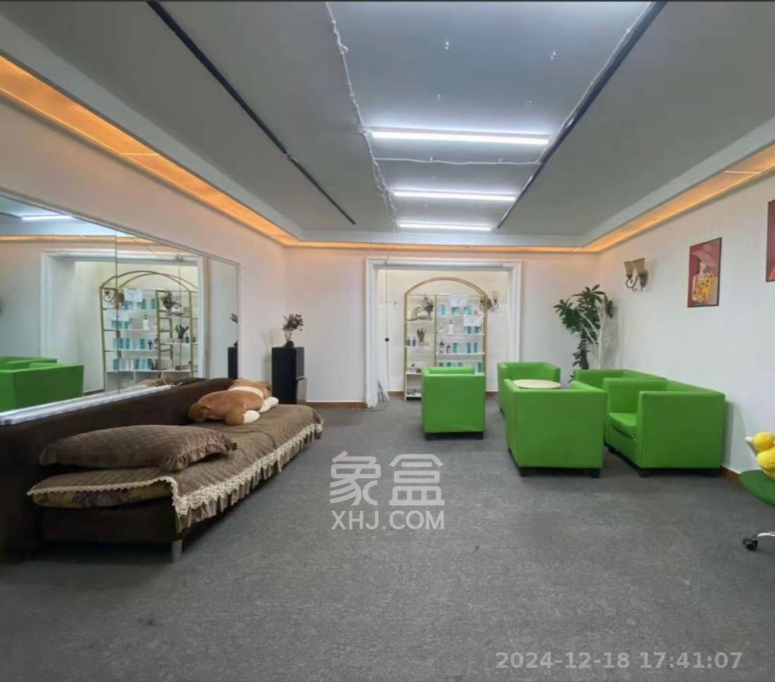 美洲故事  5室2厅1卫   22000.00元/月室内图