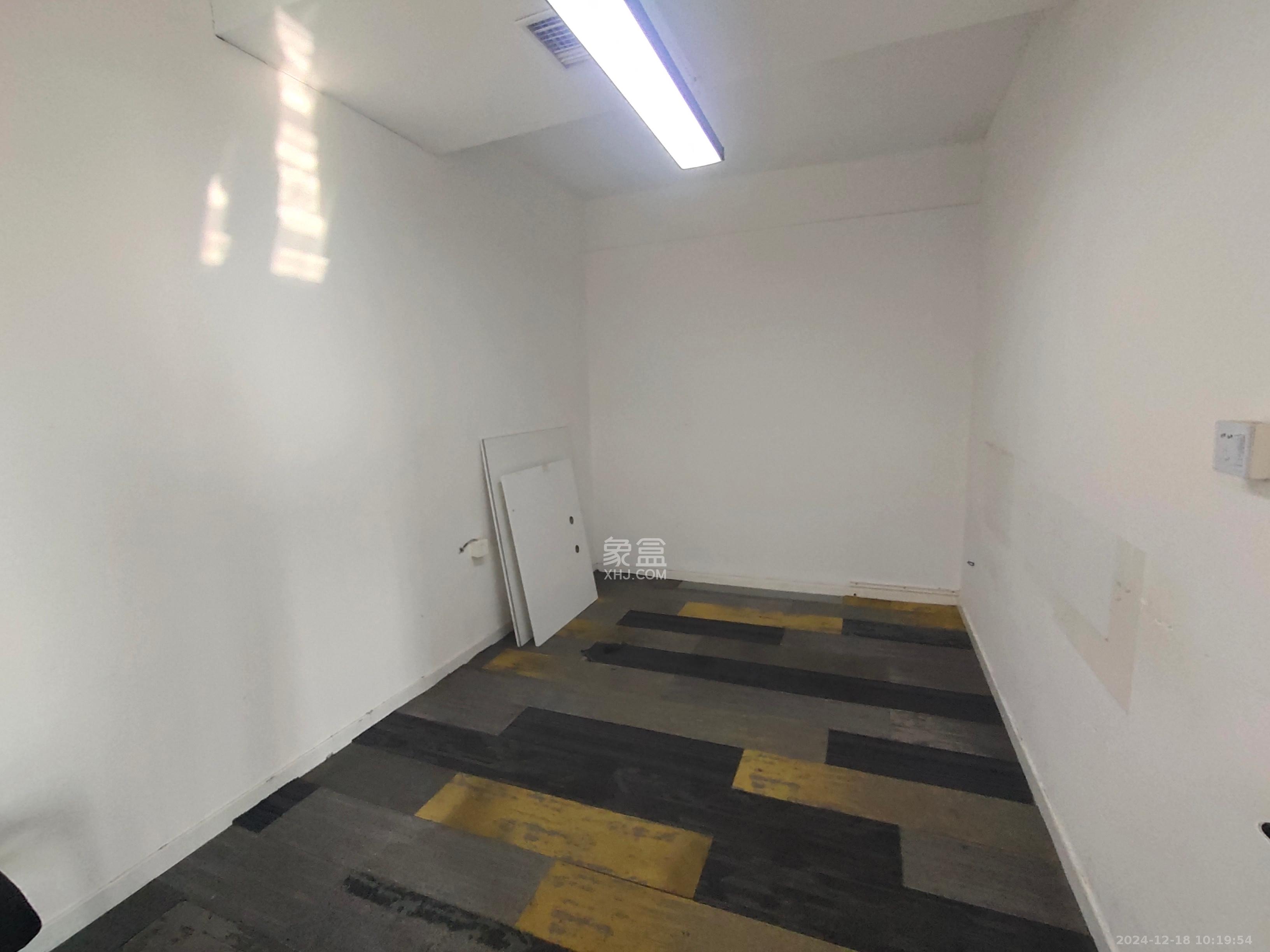 复地星光天地   210.0㎡      9000.0元/月室内图