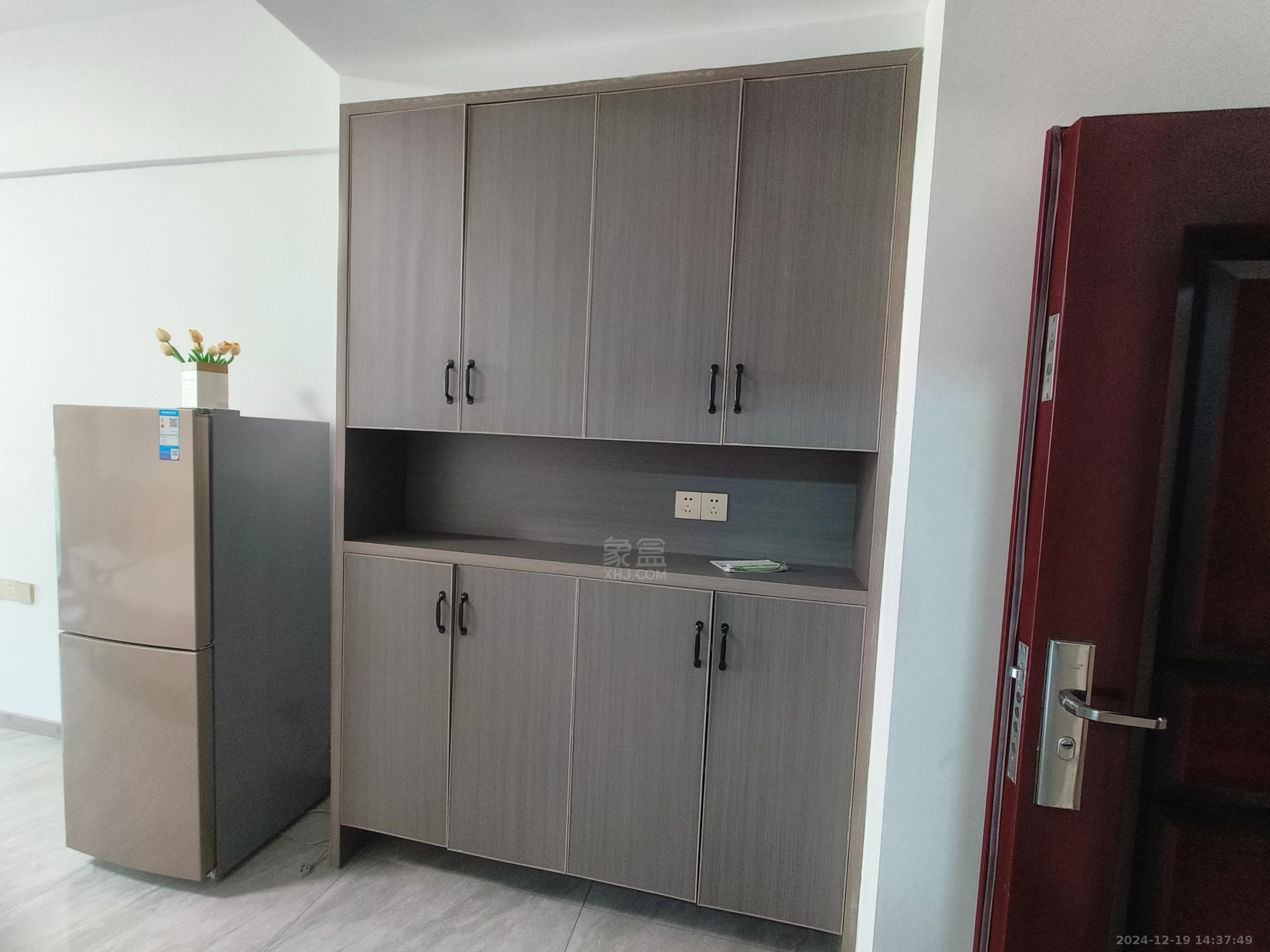 中泰财富湘江 1室0厅0卫 1300.0元/月 中泰财富湘江 1室0厅0卫 1300.0元/月室内图