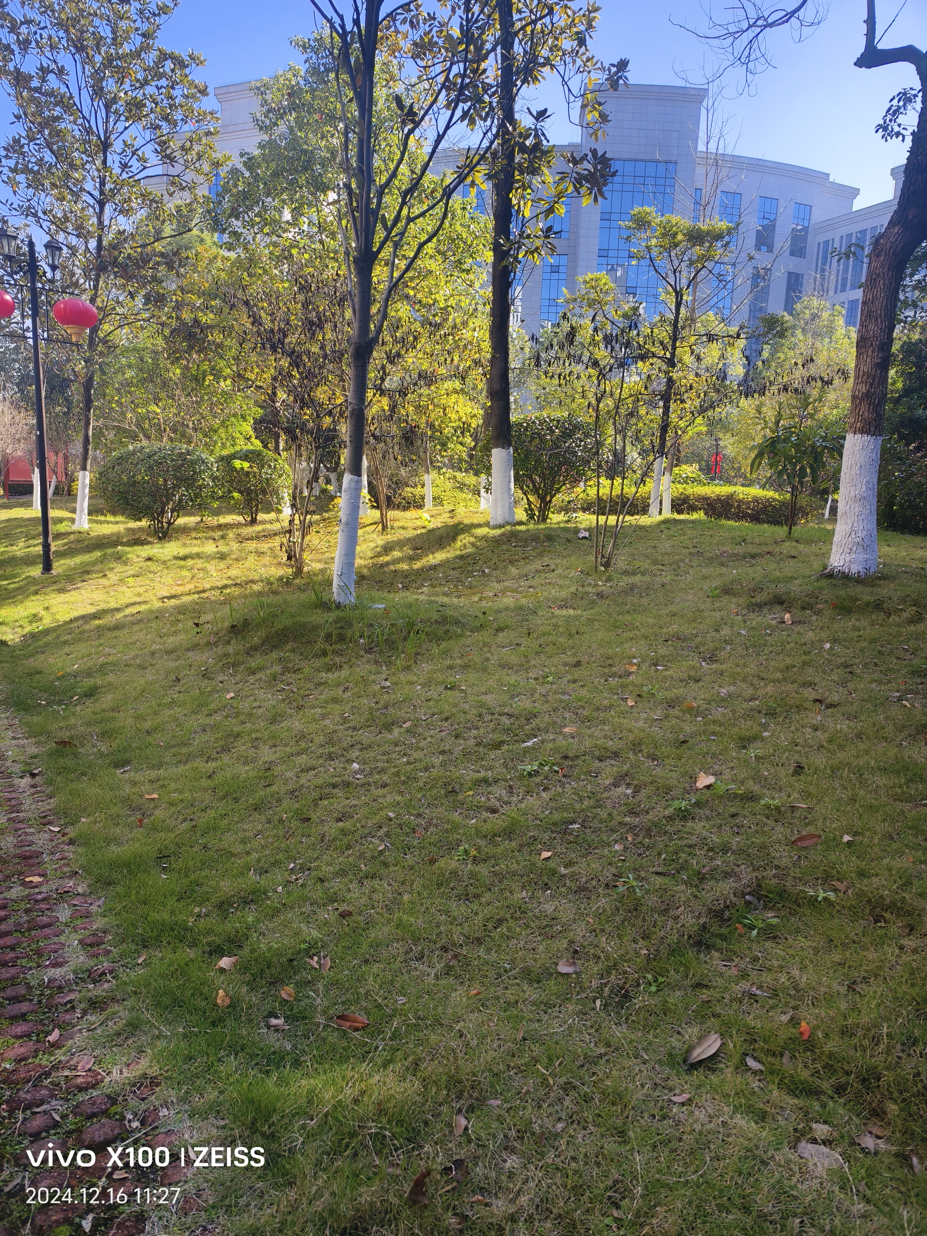 新烟草局单位房(城南) 4室2厅2卫 108.0万 新烟草局单位房(城南) 4室2厅2卫 108.0万户型图