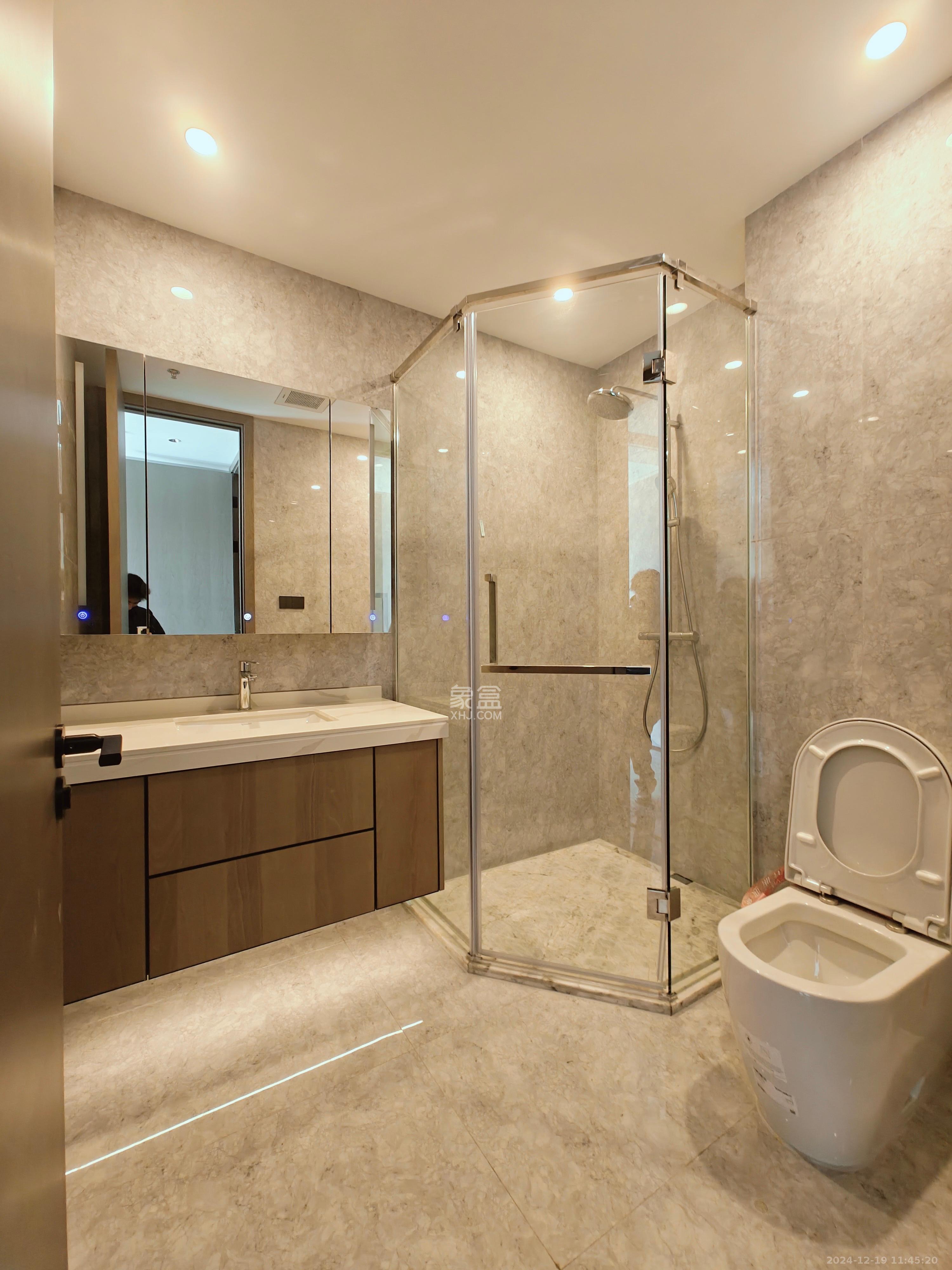 旭辉铂悦湘江 4室2厅3卫 18000.0元/月 旭辉铂悦湘江 4室2厅3卫 18000.0元/月室内图