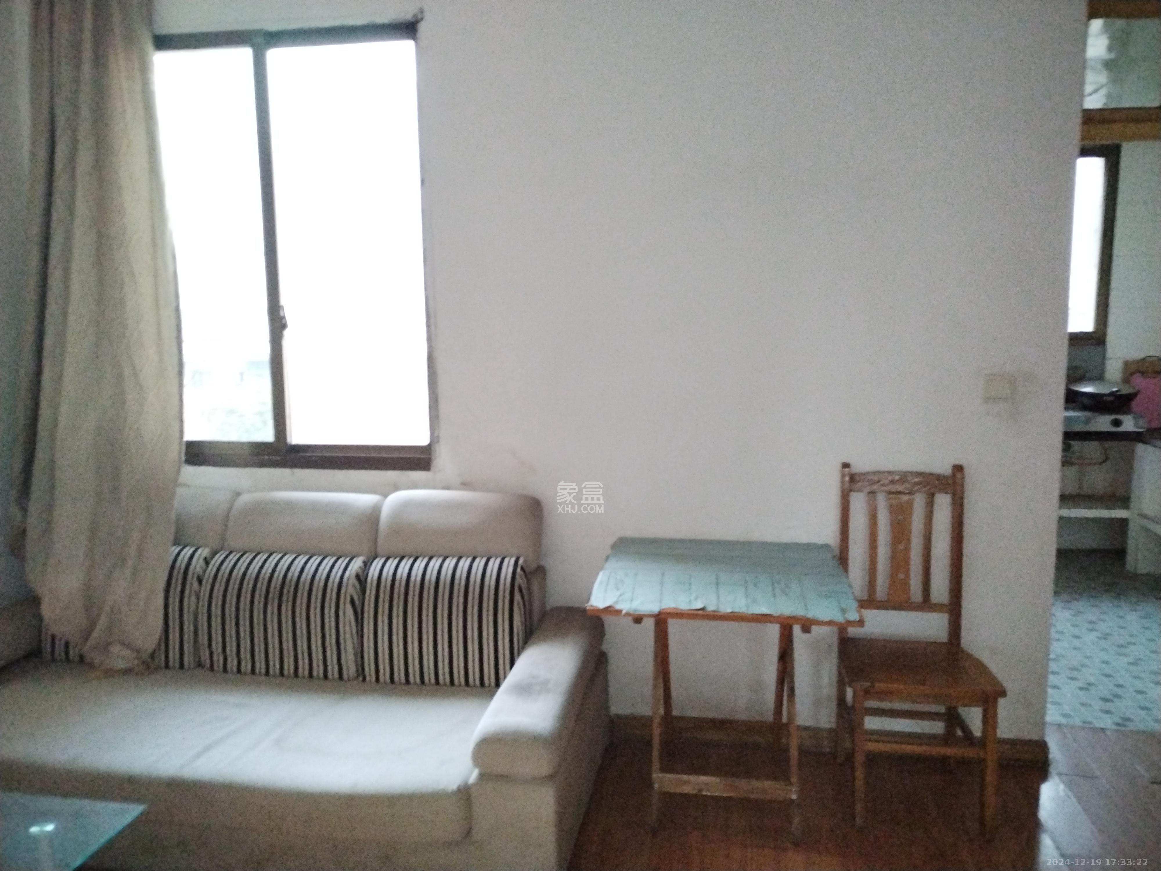 交通设计院(伍家岭)  3室1厅1卫    1500.0元/月 交通设计院(伍家岭)  3室1厅1卫    1500.0元/月室内图