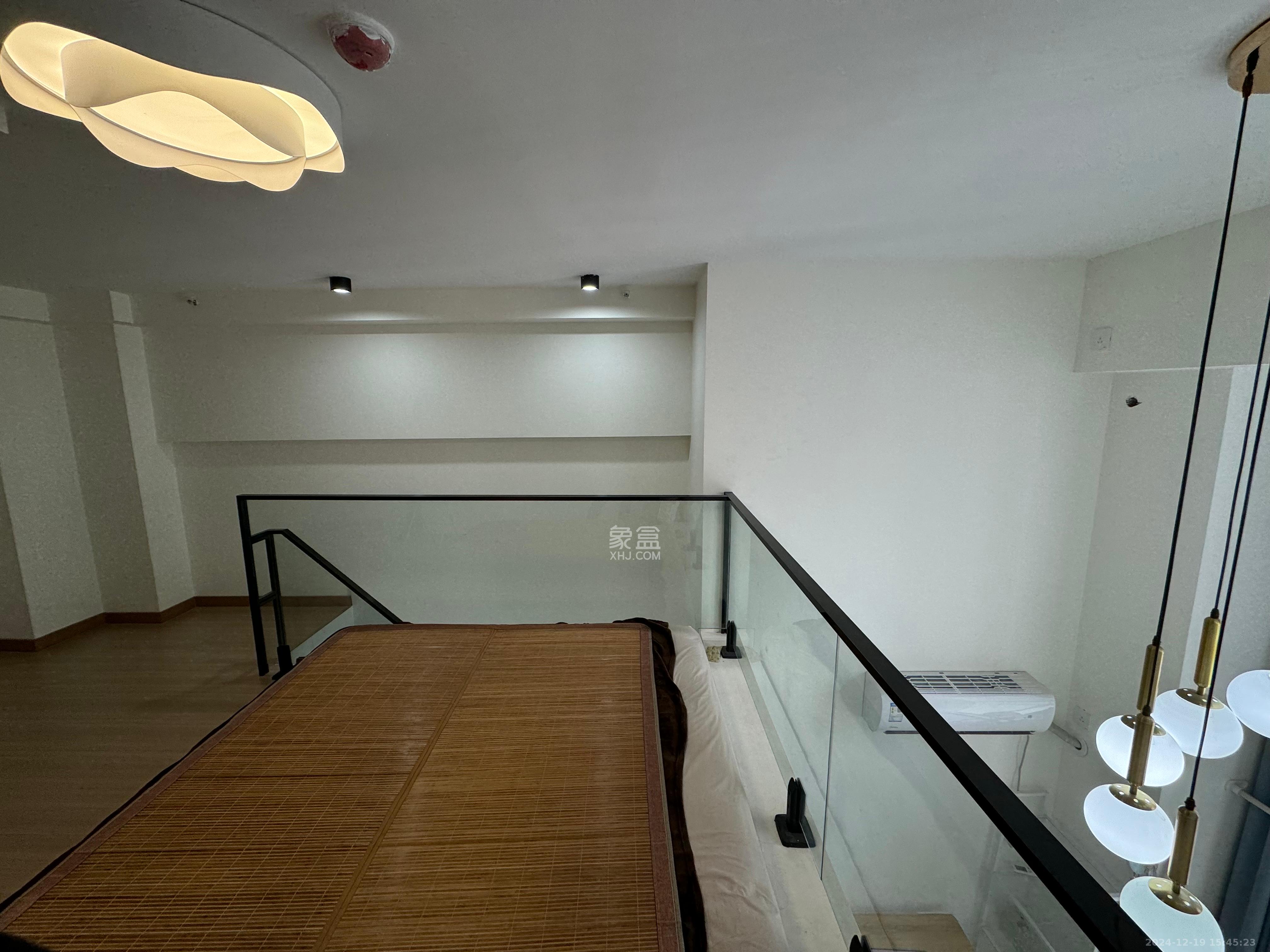 佳兆业云顶都汇 1室1厅1卫 1800.0元/月 佳兆业云顶都汇 1室1厅1卫 1800.0元/月室内图