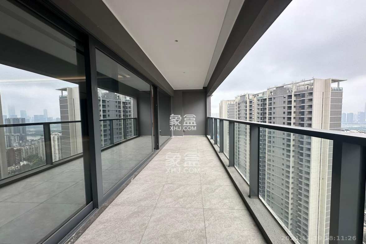 长沙悦府(华润万象城)  4室2厅3卫    20000.0元/月 长沙悦府(华润万象城)  4室2厅3卫    20000.0元/月室内图