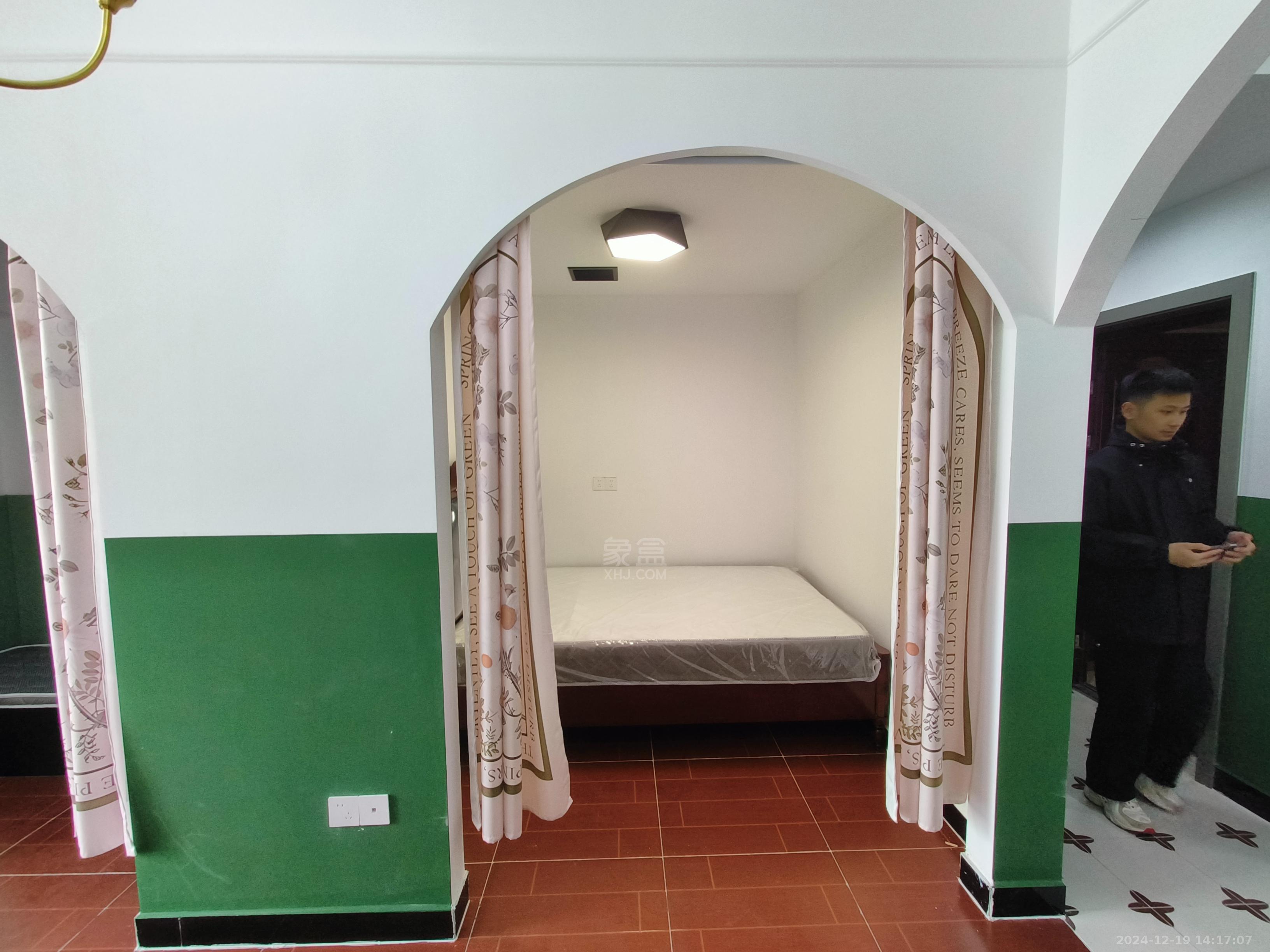 中泰财富湘江 1室1厅1卫 1800.0元/月 中泰财富湘江 1室1厅1卫 1800.0元/月室内图