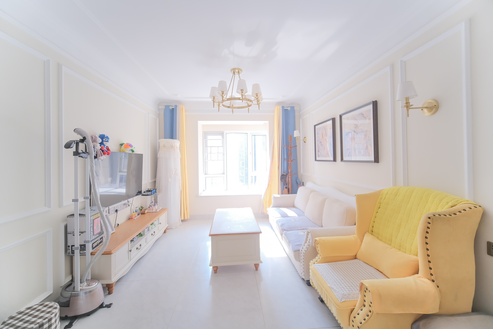 荣盛花语城  3室2厅1卫    80.0万 荣盛花语城  3室2厅1卫    80.0万客厅