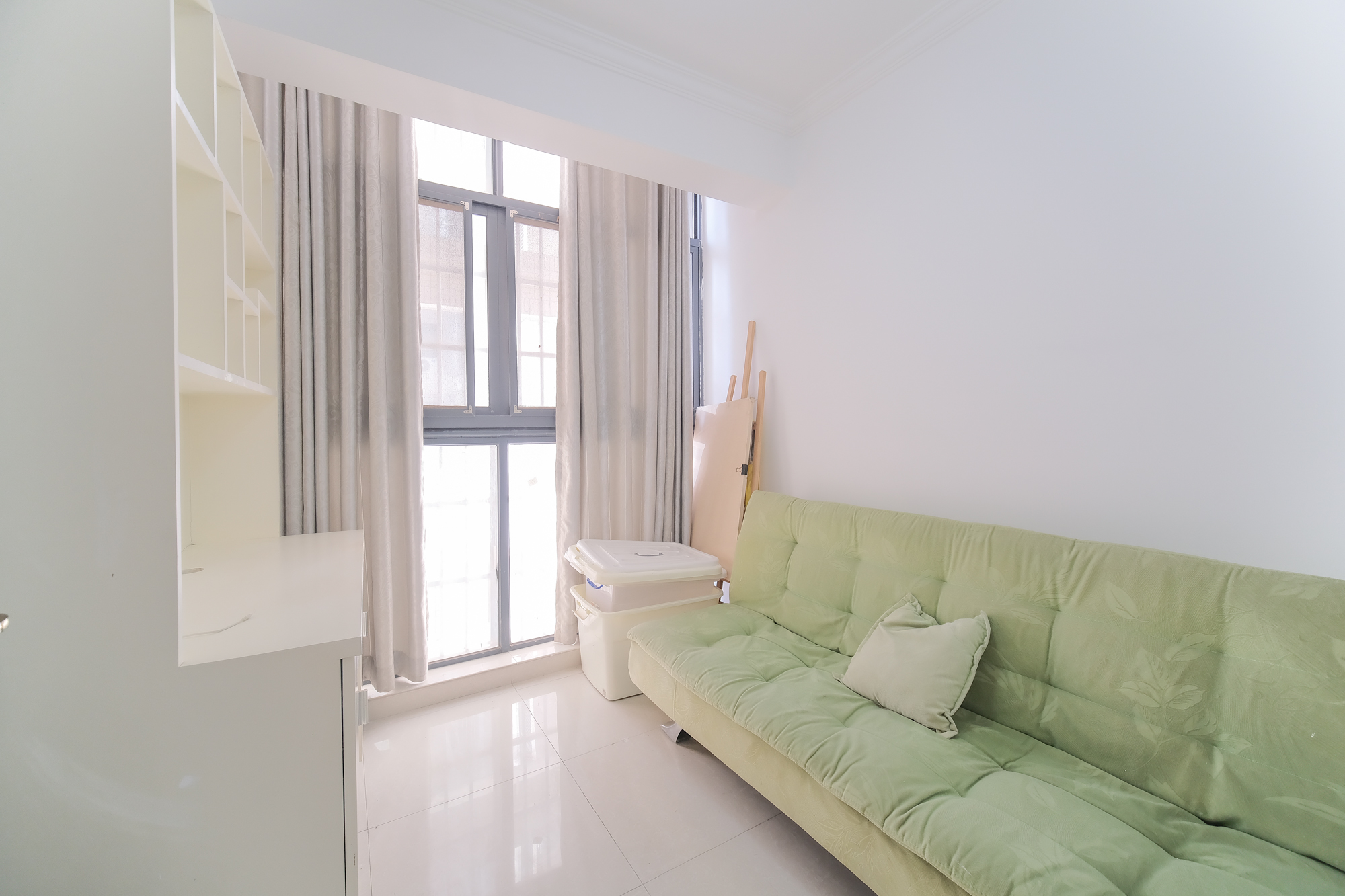 花样年华  3室2厅1卫    58.8万 花样年华  3室2厅1卫    58.8万卧室