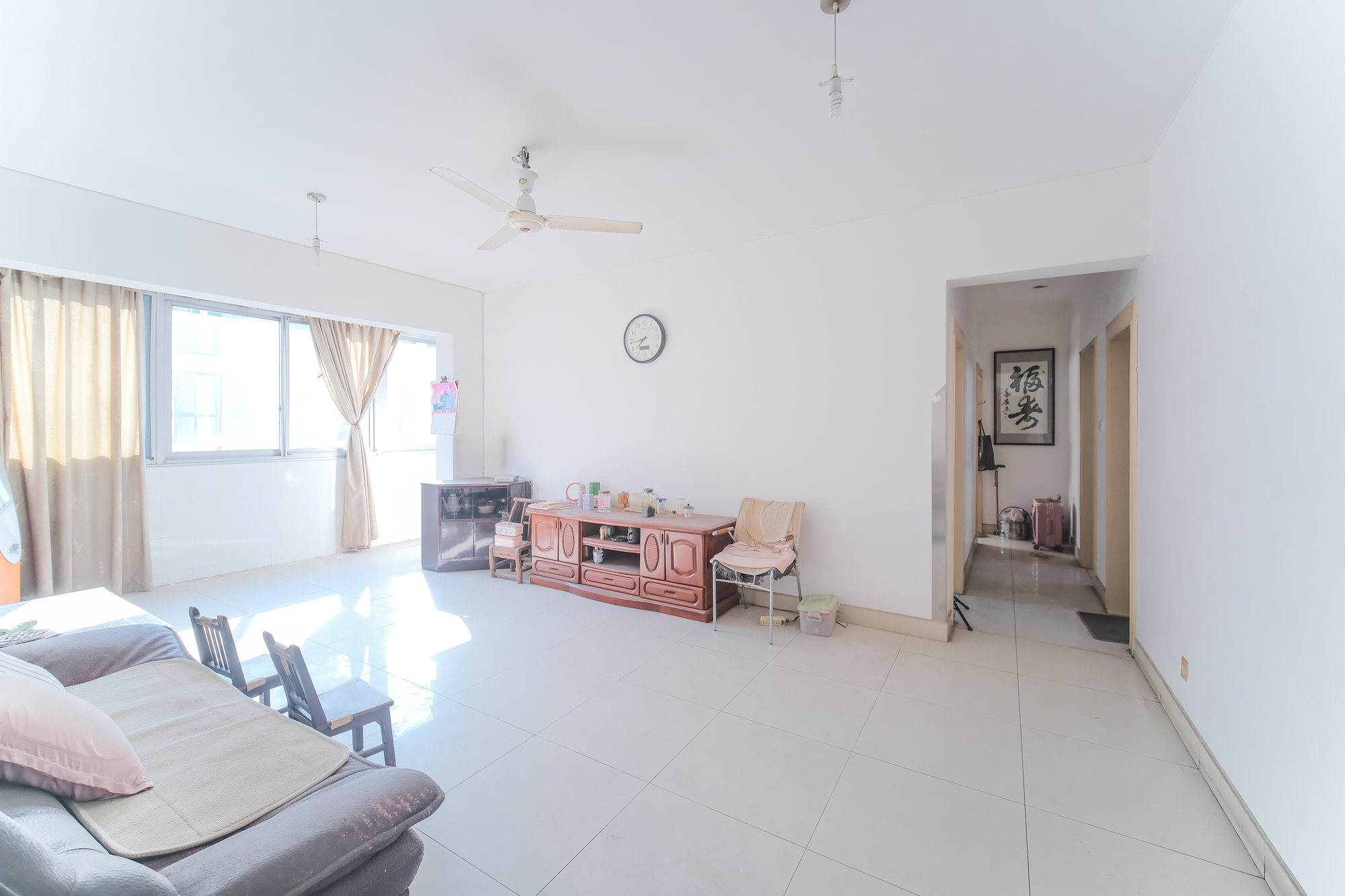 星邻北苑  3室2厅1卫    48.0万 星邻北苑  3室2厅1卫    48.0万客厅