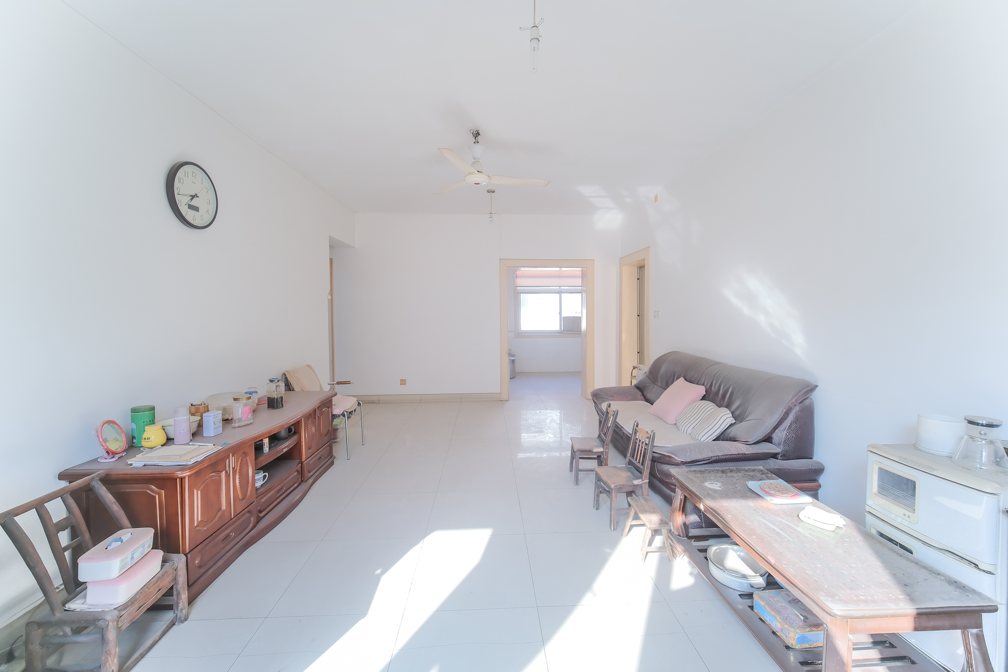 星邻北苑  3室2厅1卫    48.0万 星邻北苑  3室2厅1卫    48.0万客厅