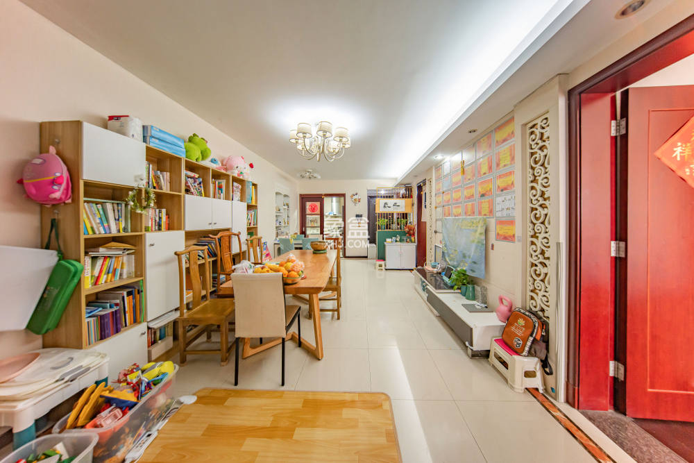 中海国际二期  3室2厅1卫    64.5万