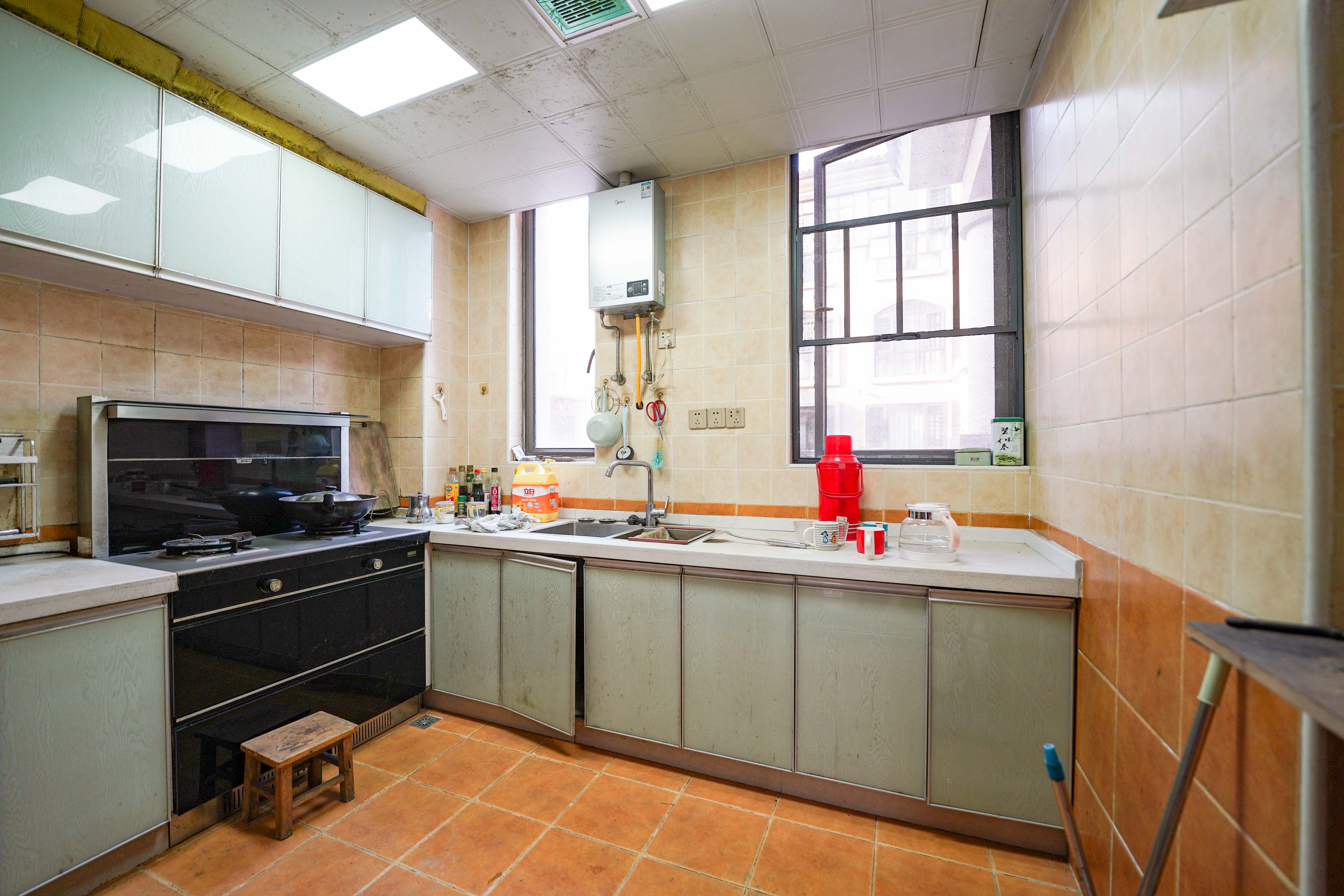 佳兆业水岸新都 4室2厅3卫 165.0万 佳兆业水岸新都 4室2厅3卫 165.0万其他