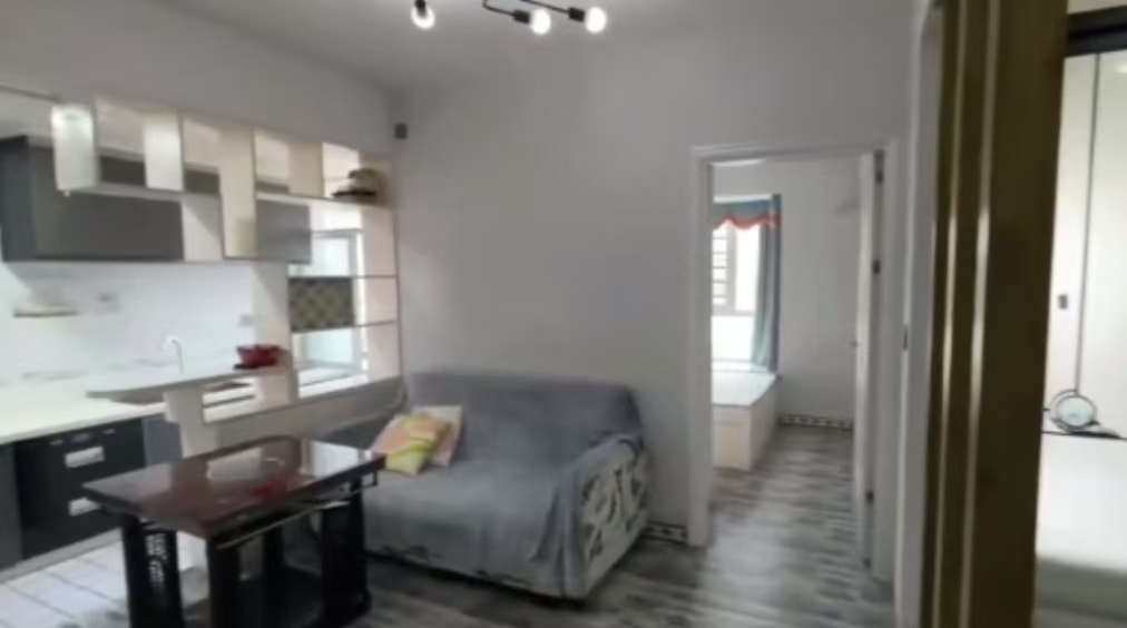 星海名都  3室2厅2卫    2200.0元/月室内图1