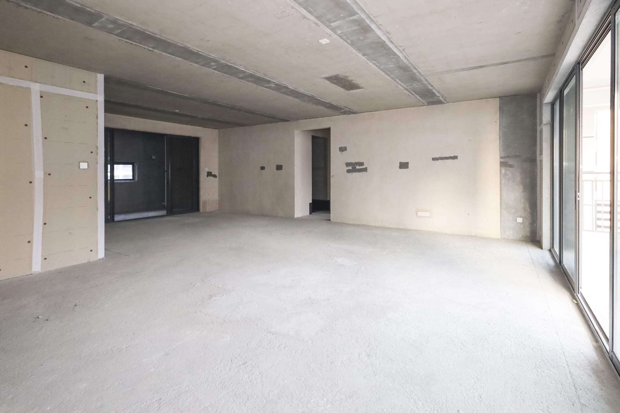 长沙北中心保利时代B区 5室2厅3卫 225.0万 长沙北中心保利时代B区 5室2厅3卫 225.0万客厅