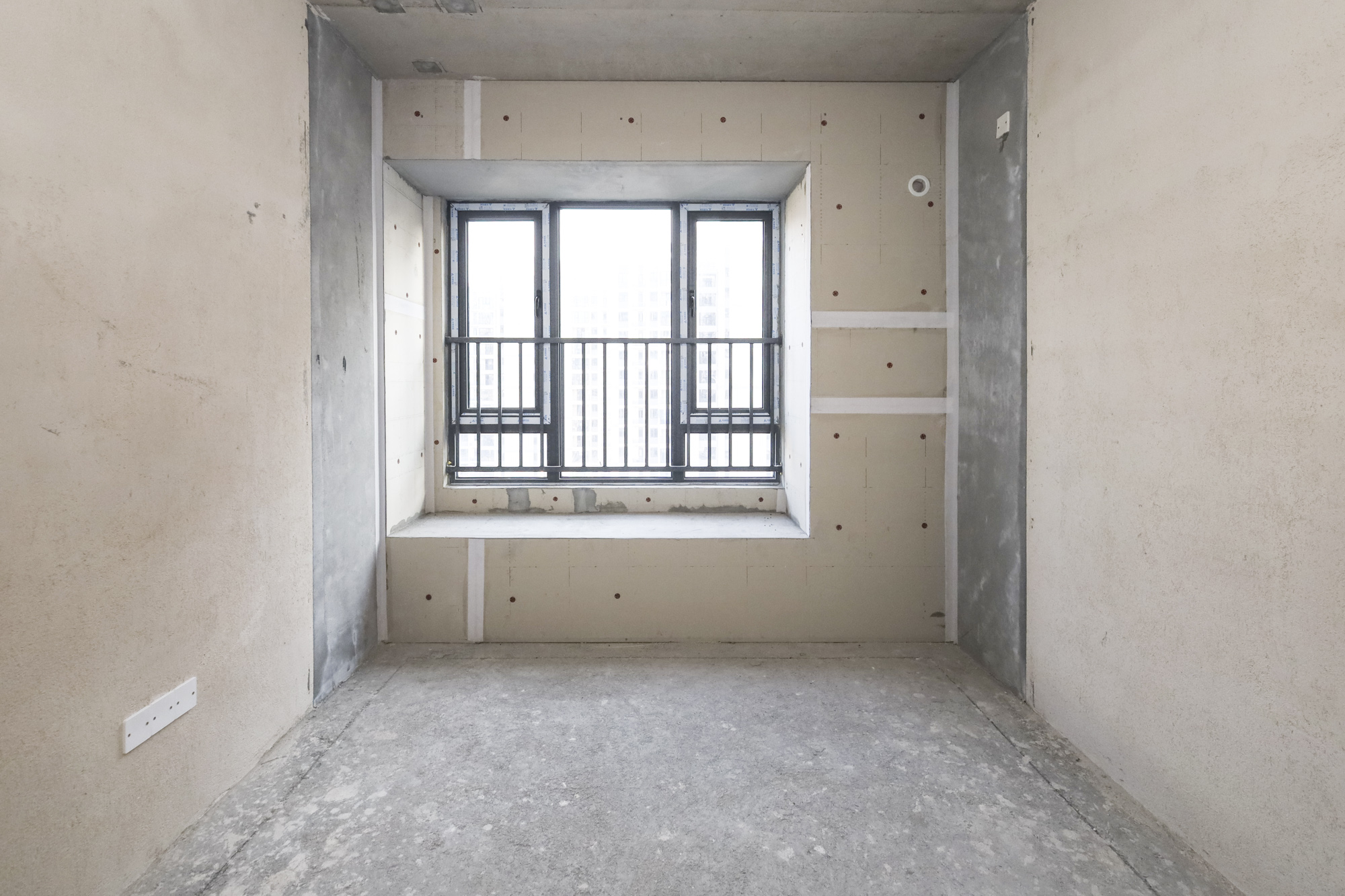 长沙北中心保利时代B区 5室2厅3卫 225.0万 长沙北中心保利时代B区 5室2厅3卫 225.0万卧室