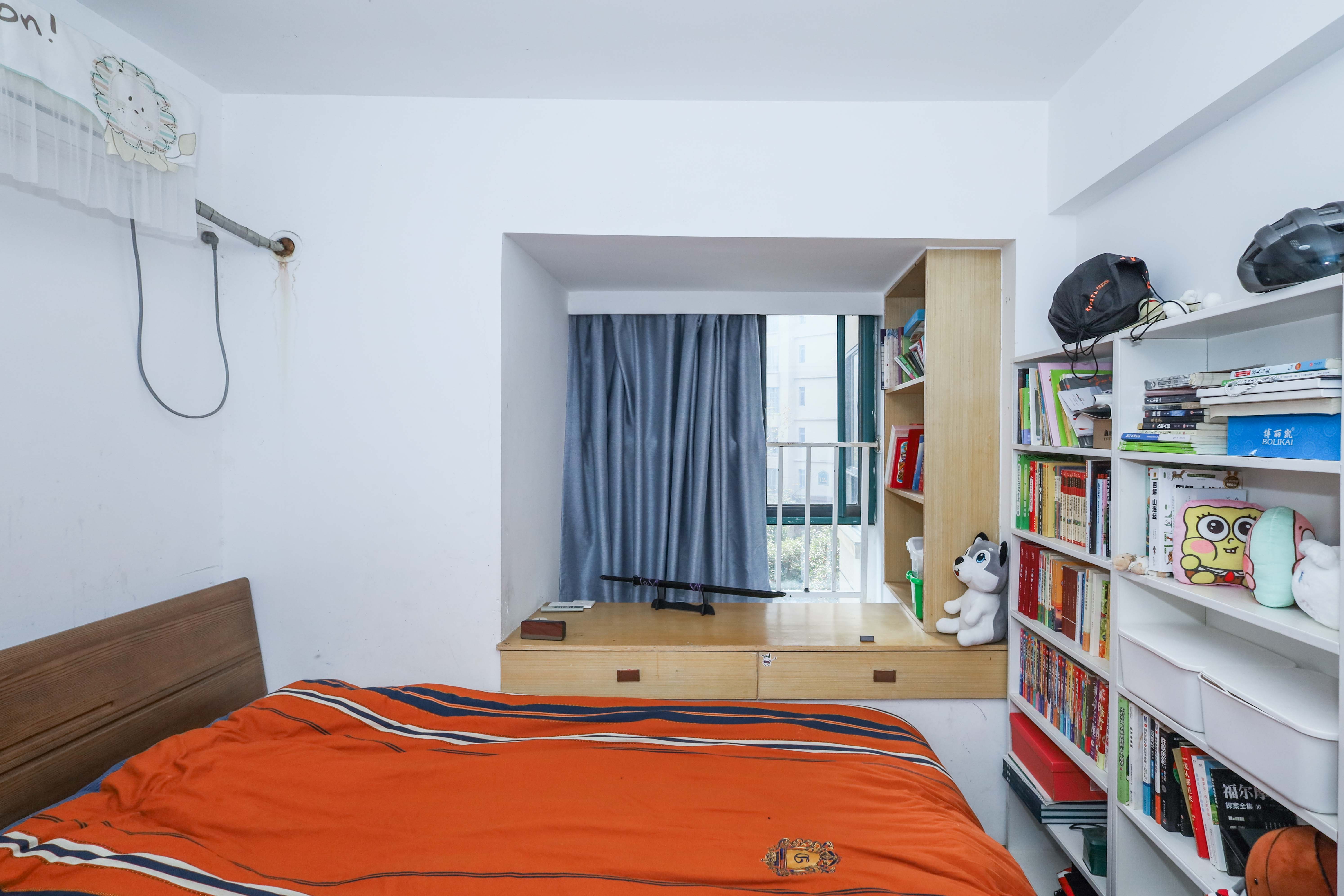 保利麓谷林语A区 2室2厅1卫 59.9万 保利麓谷林语A区 2室2厅1卫 59.9万卧室