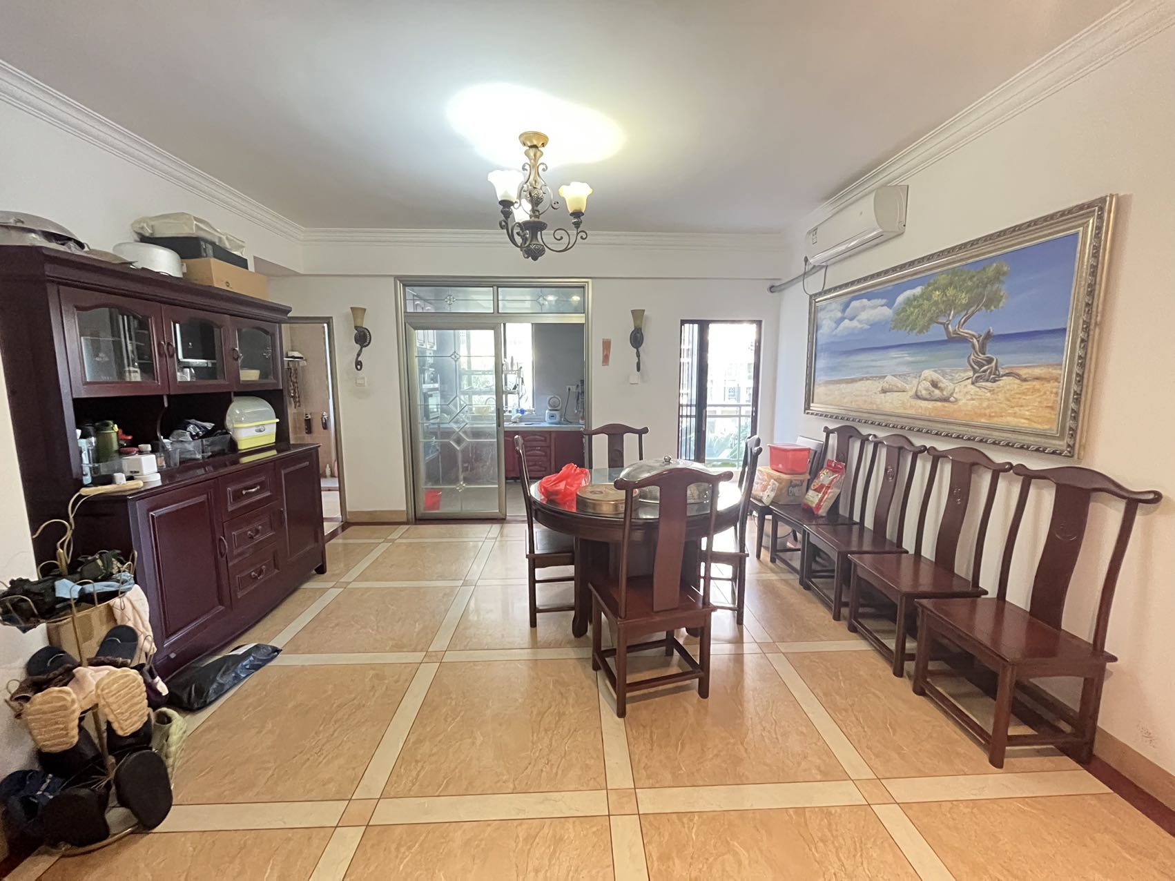 西岭华庭 4室2厅2卫 260.0万 西岭华庭 4室2厅2卫 260.0万室内图