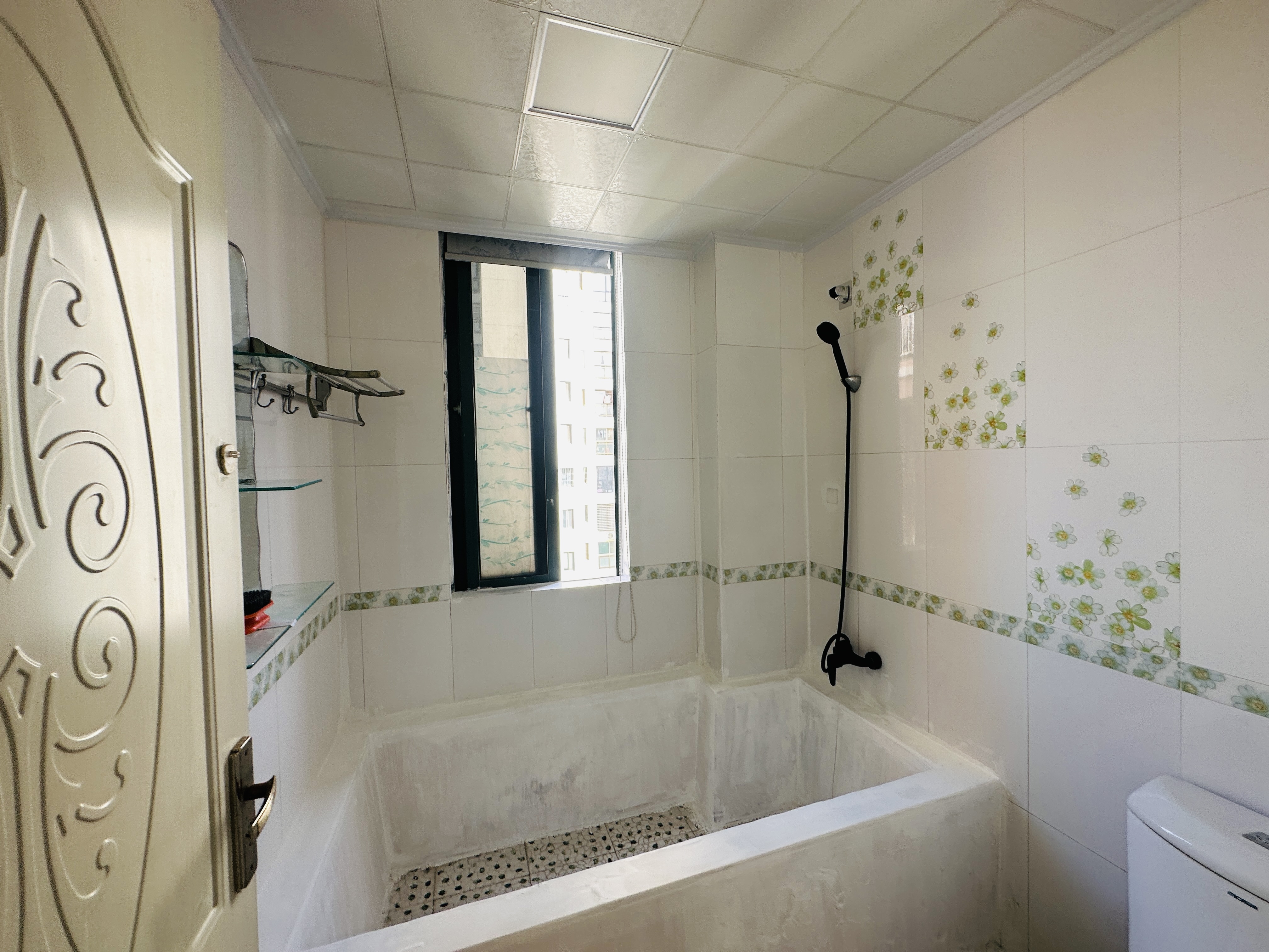 九九海景花园  1室1厅1卫    75.0万 九九海景花园  1室1厅1卫    75.0万卫生间