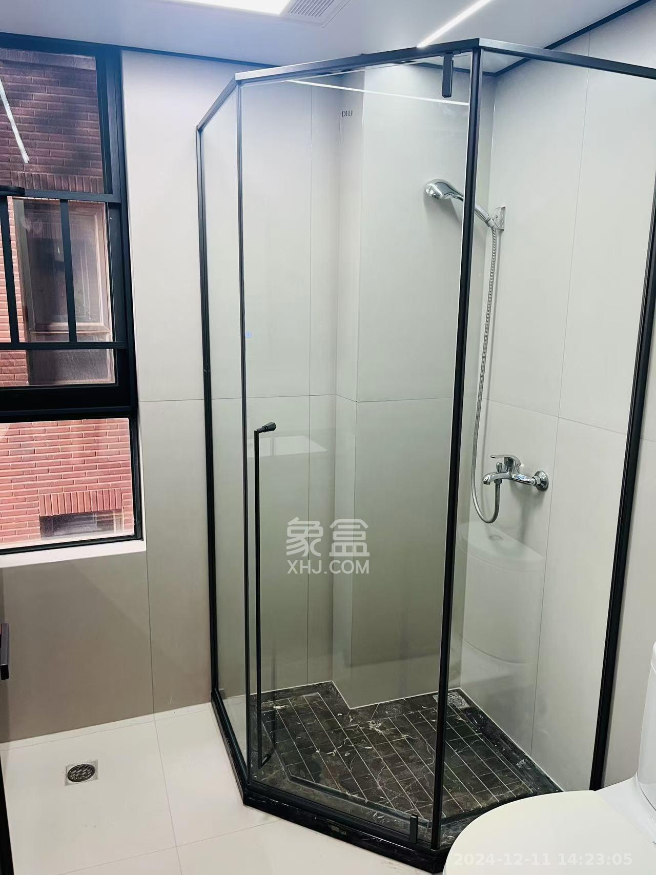 中隆国际御玺 4室2厅1卫 7000.0元/月 中隆国际御玺 4室2厅1卫 7000.0元/月室内图