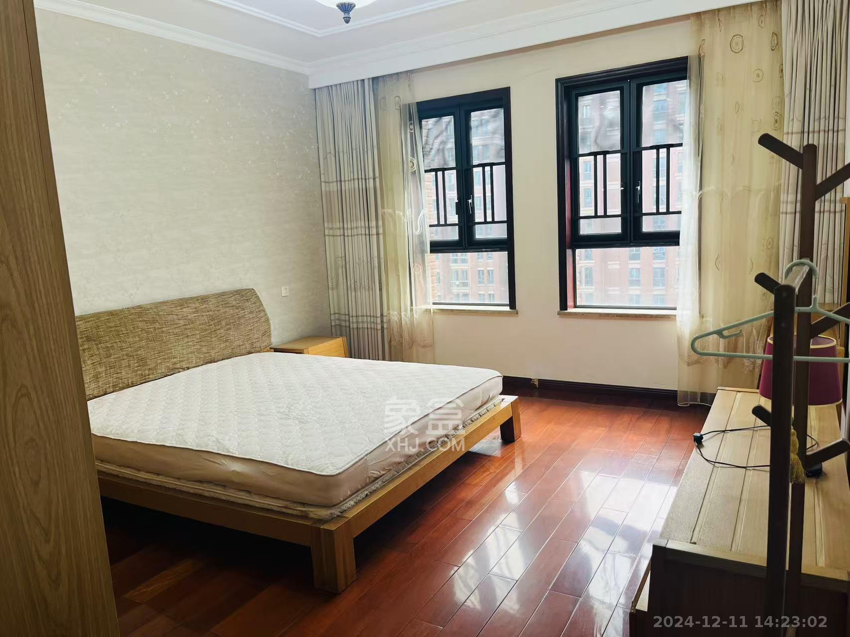 中隆国际御玺 4室2厅1卫 7000.0元/月 中隆国际御玺 4室2厅1卫 7000.0元/月室内图