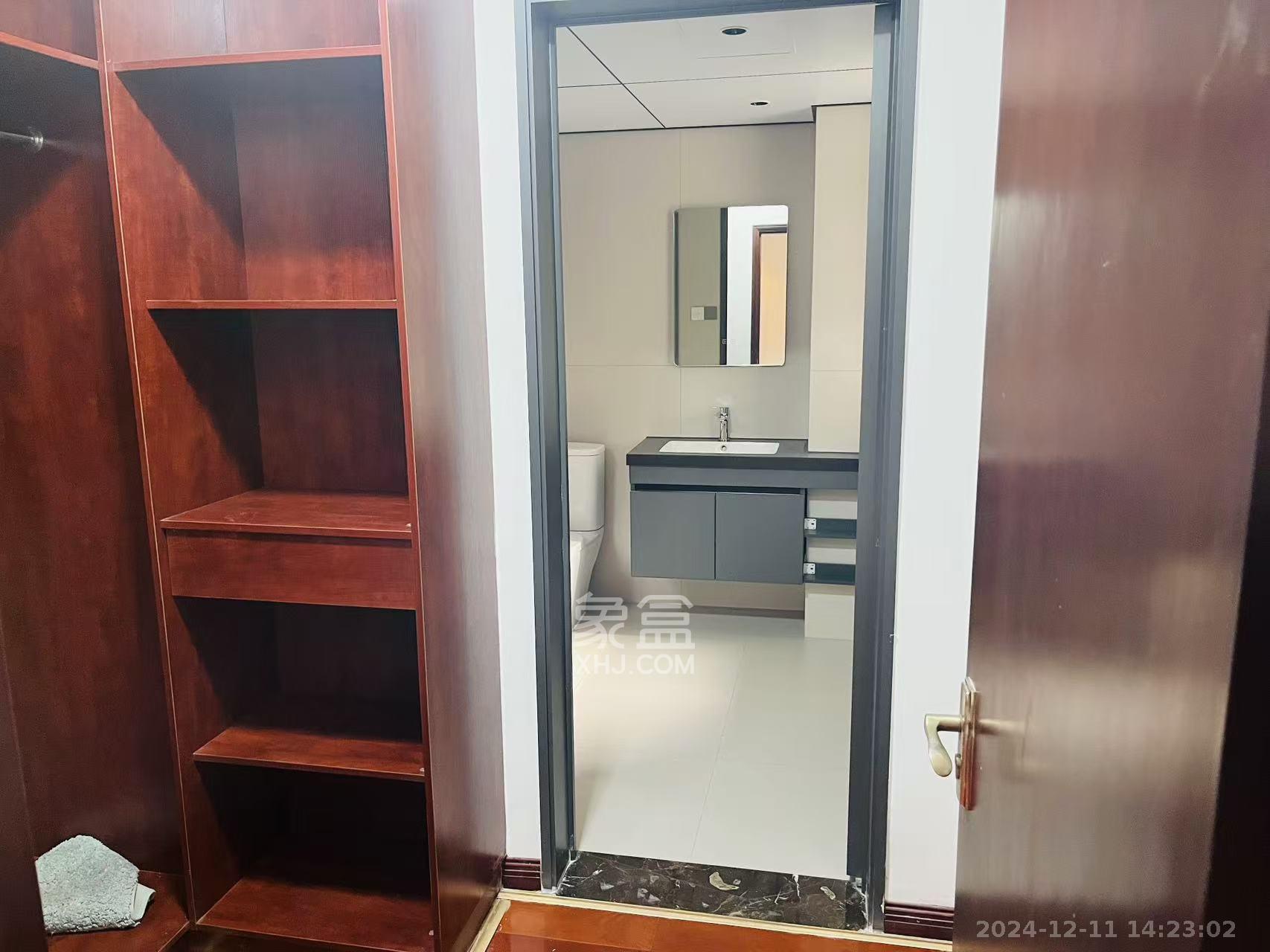 中隆国际御玺 4室2厅1卫 7000.0元/月 中隆国际御玺 4室2厅1卫 7000.0元/月室内图