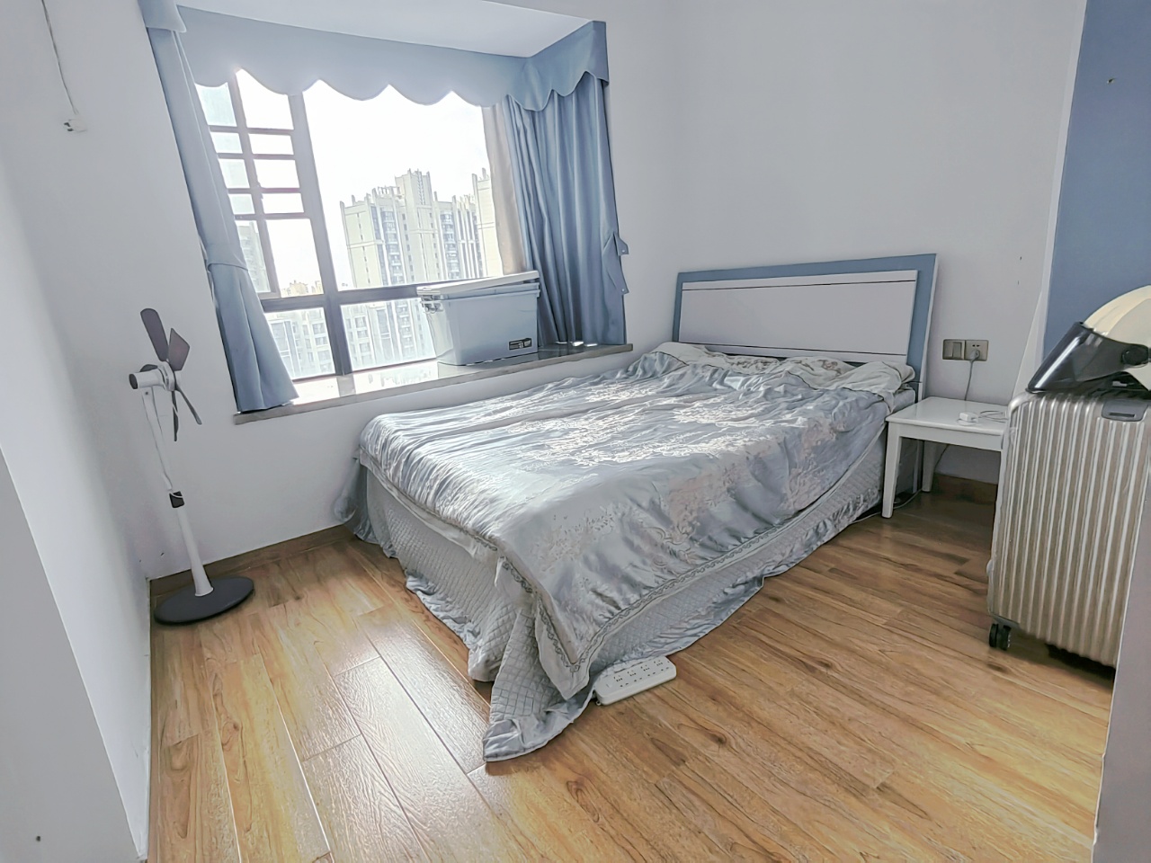 星华海岸城三期 2室2厅1卫 135.0万 星华海岸城三期 2室2厅1卫 135.0万室内图