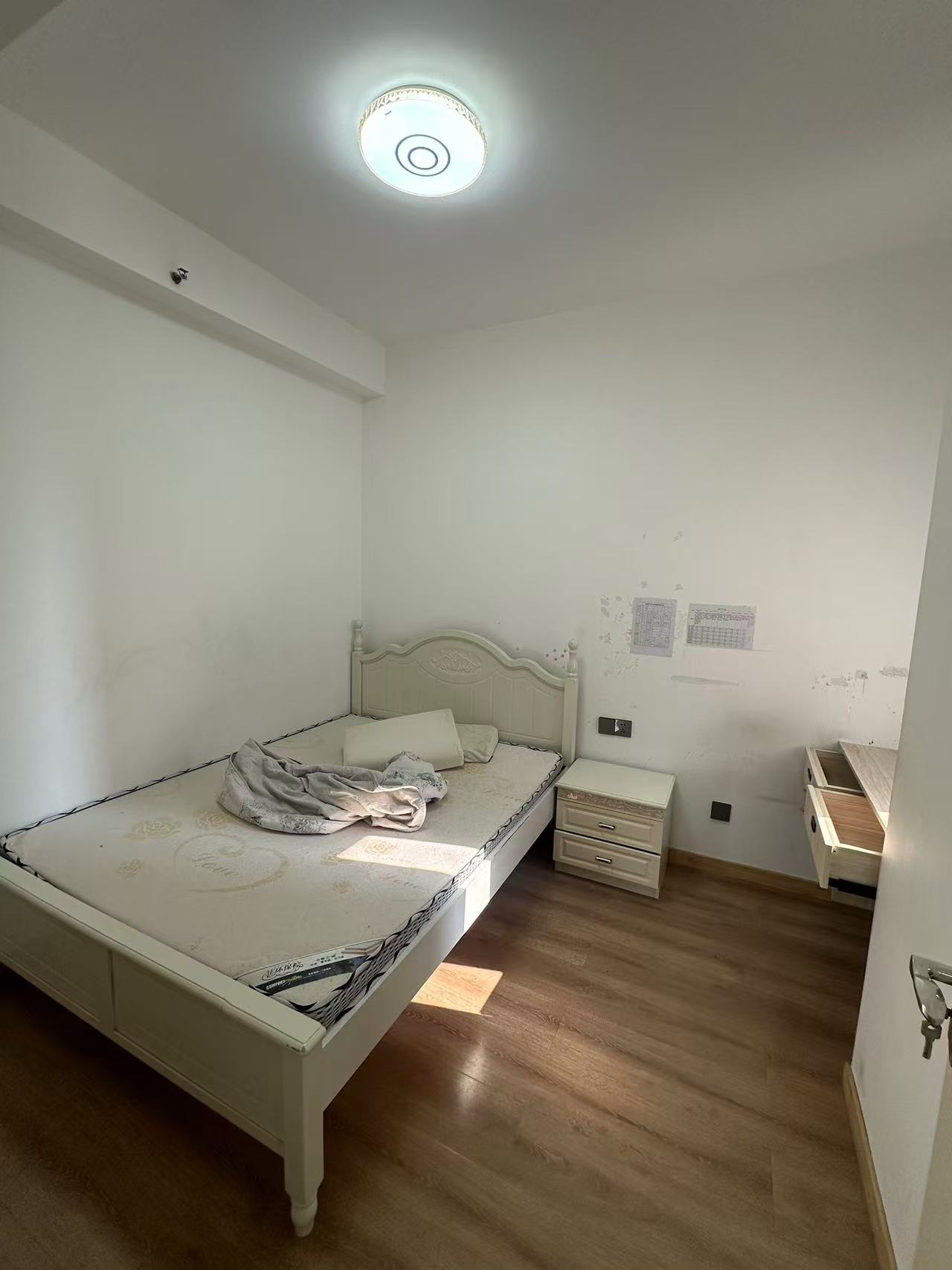 梅溪湖金茂湾  3室2厅2卫    3500.0元/月 梅溪湖金茂湾  3室2厅2卫    3500.0元/月室内图