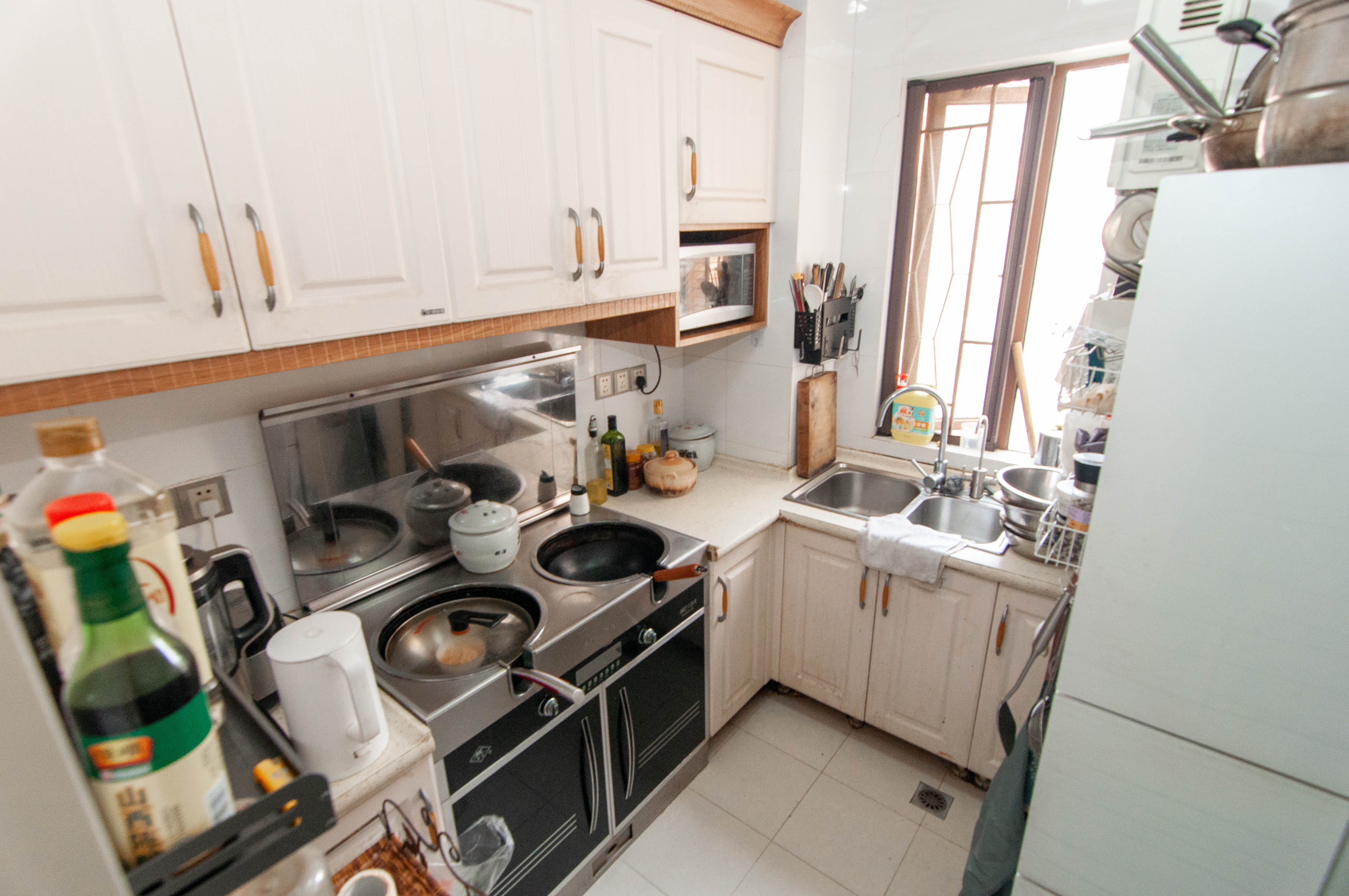 高信向日葵  4室2厅2卫    129.0万 高信向日葵  4室2厅2卫    129.0万厨房