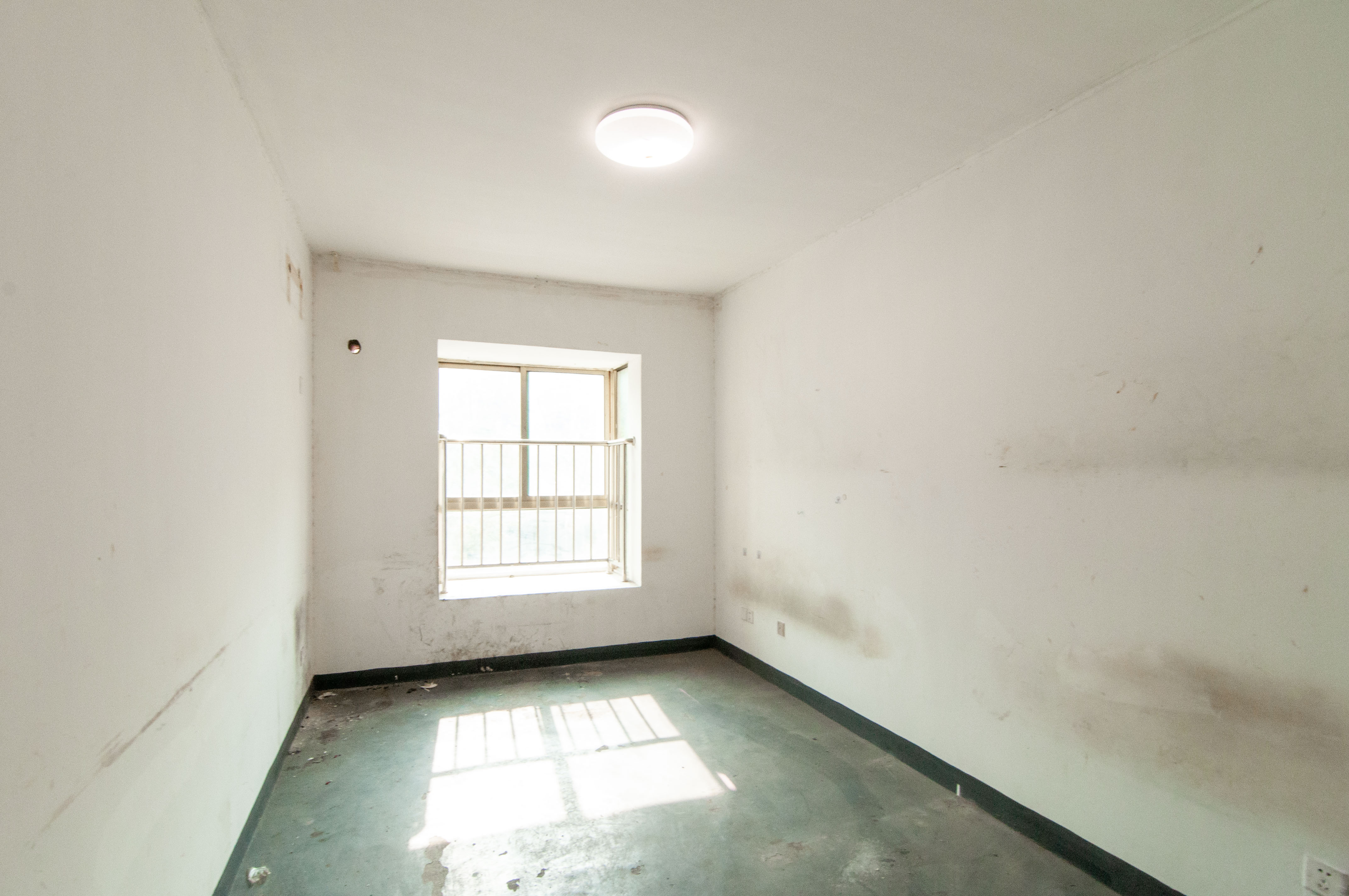 麓谷加州阳光 3室2厅2卫 90.8万 麓谷加州阳光 3室2厅2卫 90.8万其他